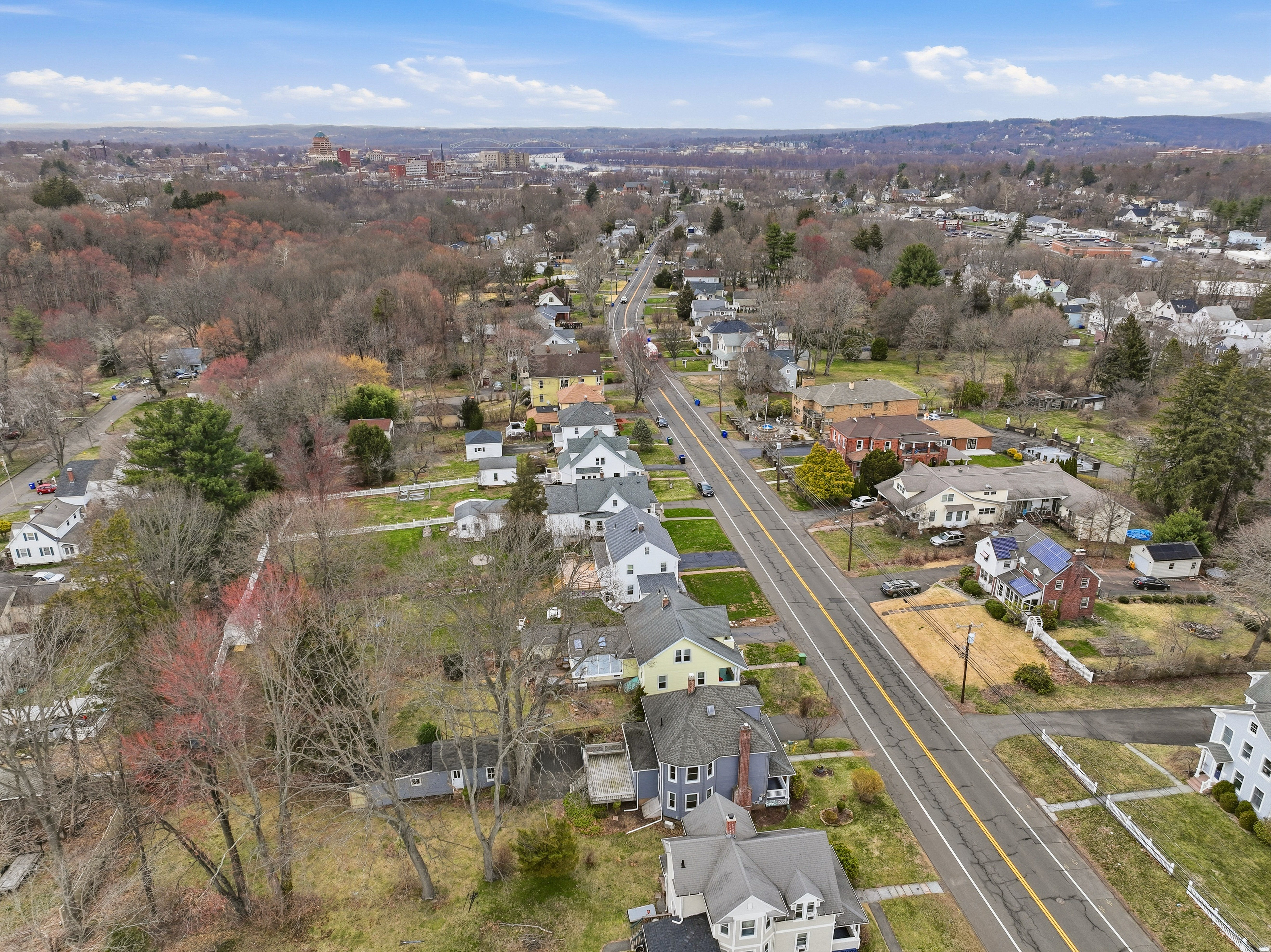  A Classic 1913 Colonial Set in the South Farms Area - 物件實景