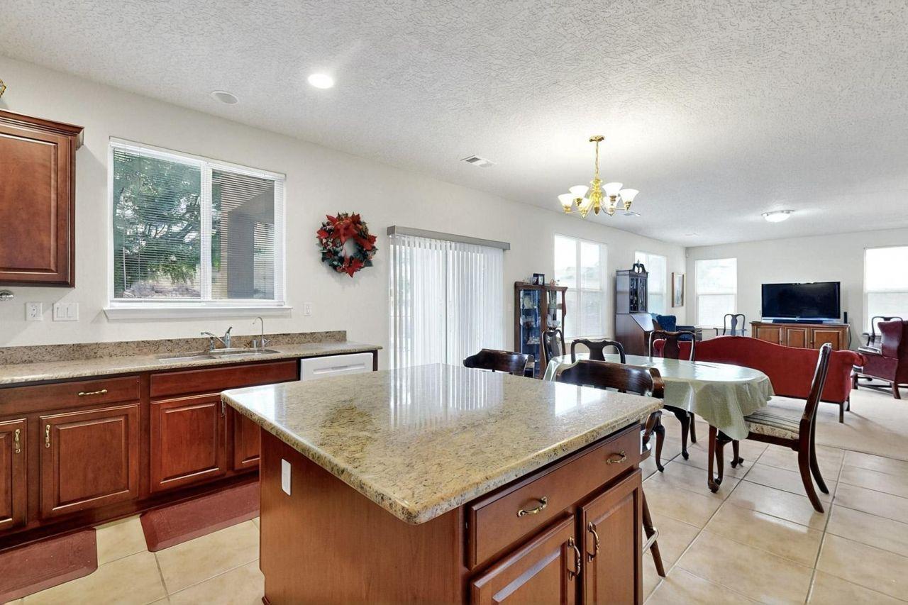 Rio Rancho, New Mexico, 87124, United States, 4 Bedrooms Bedrooms, ,3 BathroomsBathrooms,Residential,For Sale,1804935