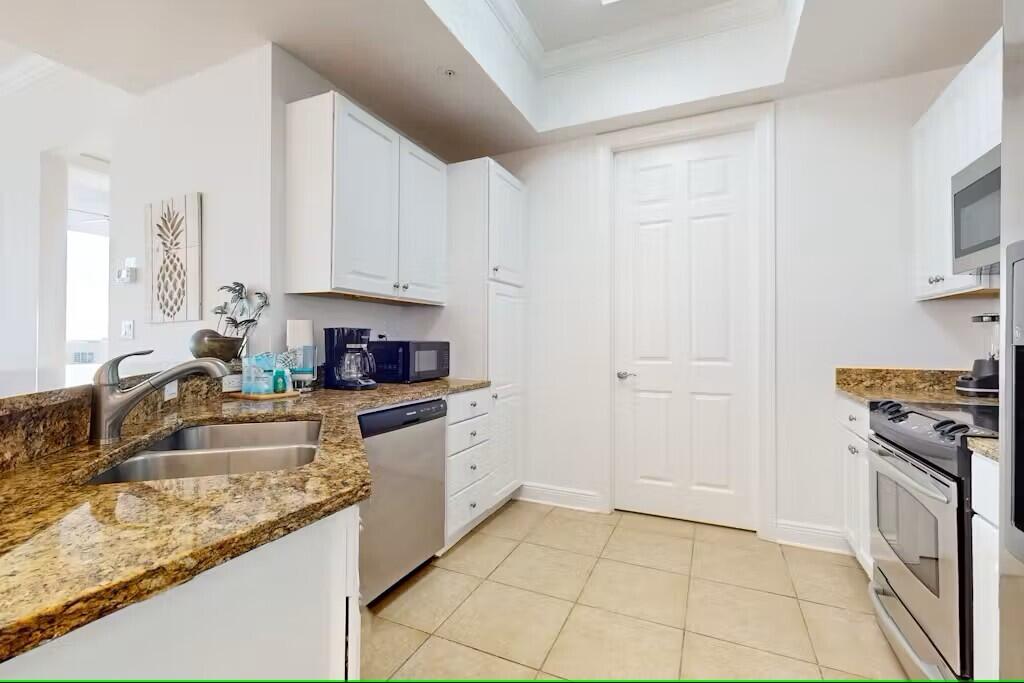 Destin, Florida, 32541, United States, 4 Bedrooms Bedrooms, ,3 BathroomsBathrooms,Residential,For Sale,1827058