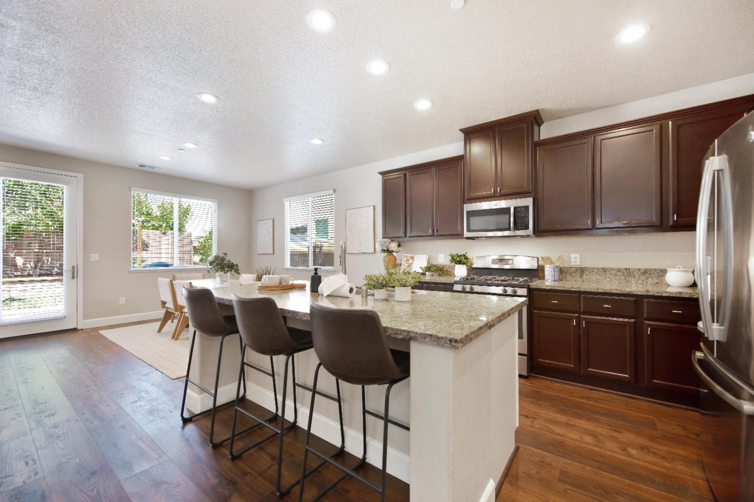 West Sacramento, California, 95691, United States, 4 Bedrooms Bedrooms, ,3 BathroomsBathrooms,Residential,For Sale,1906869