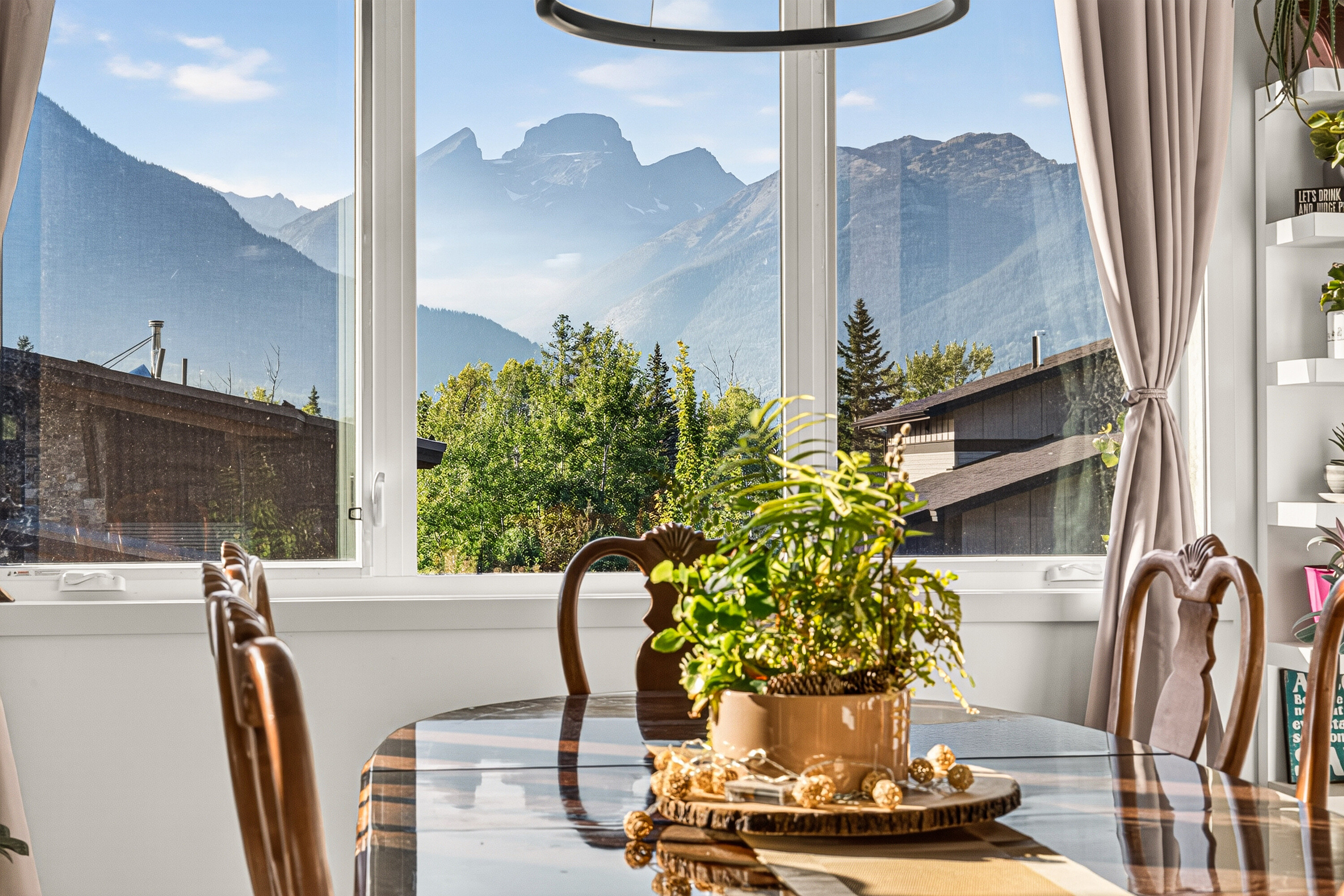  Panoramic Fernie Views - 物件實景
