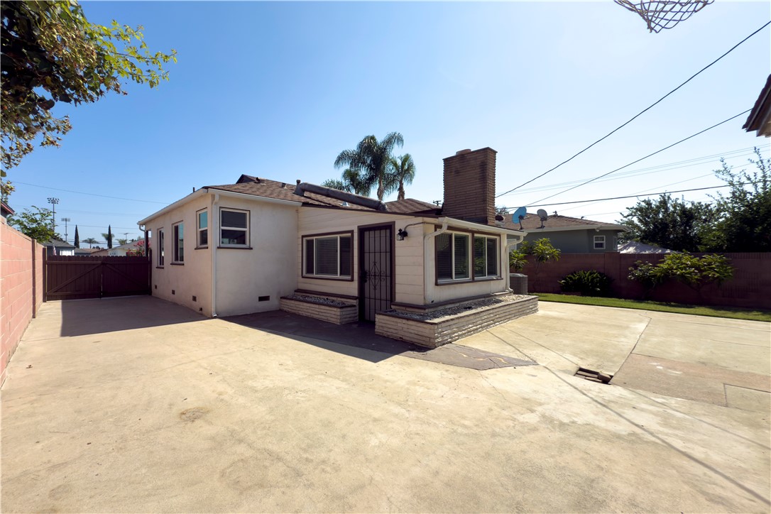 Whittier, California, 90606, United States, 3 Bedrooms Bedrooms, ,1 BathroomBathrooms,Residential,For Sale,1912073