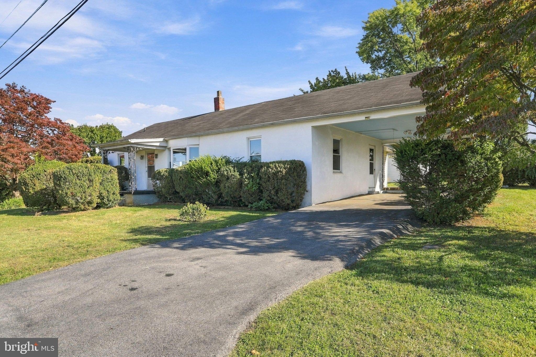7th Ave, Ranson, WV 25438