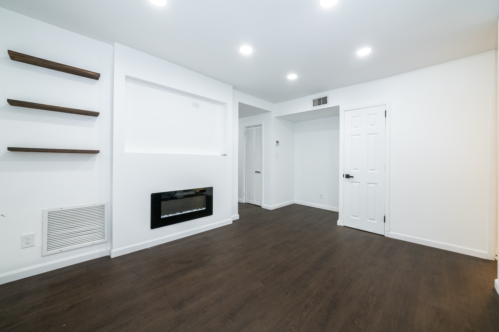  2530 Fenton Avenue - 物件實景