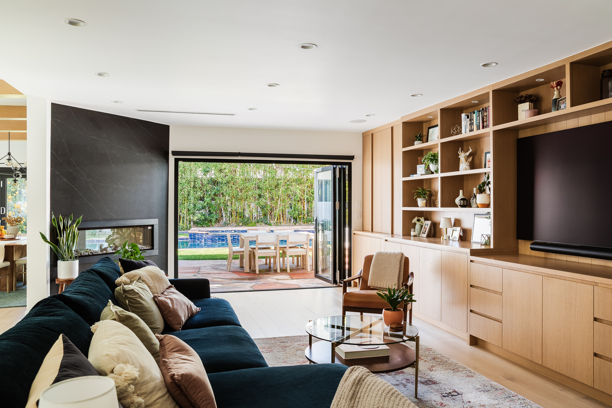  5007 Auckland Ave - 物件實景