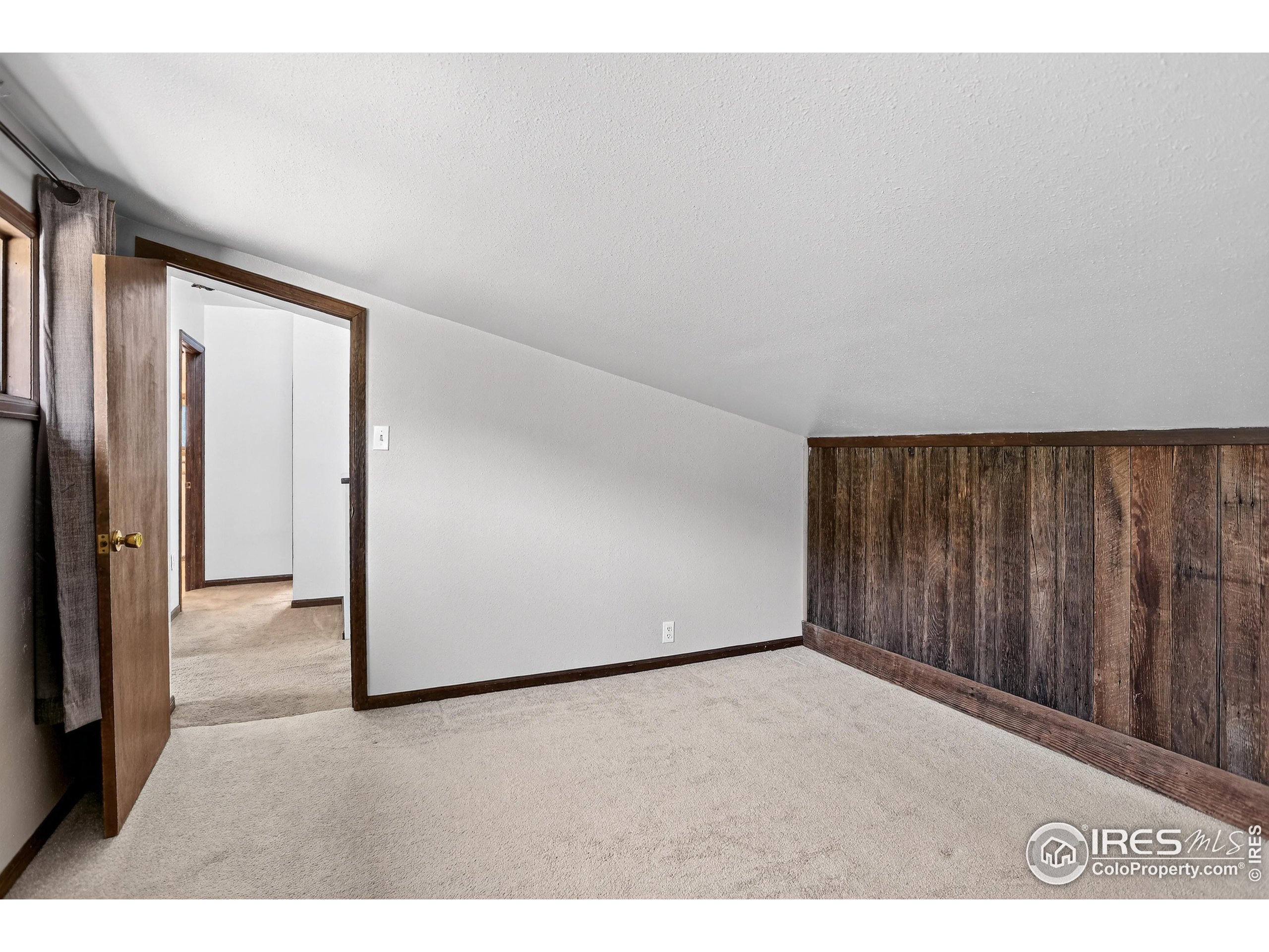Jamestown, Colorado, 80455, United States, 3 Bedrooms Bedrooms, ,1 BathroomBathrooms,Residential,For Sale,1866377