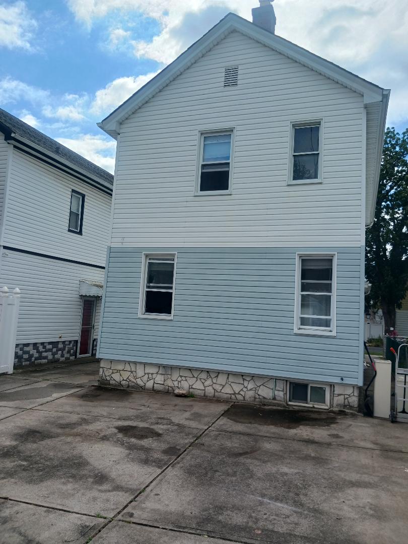 Queens Village, New York, 11429, United States, 3 Bedrooms Bedrooms, ,3 BathroomsBathrooms,Residential,For Sale,1937736