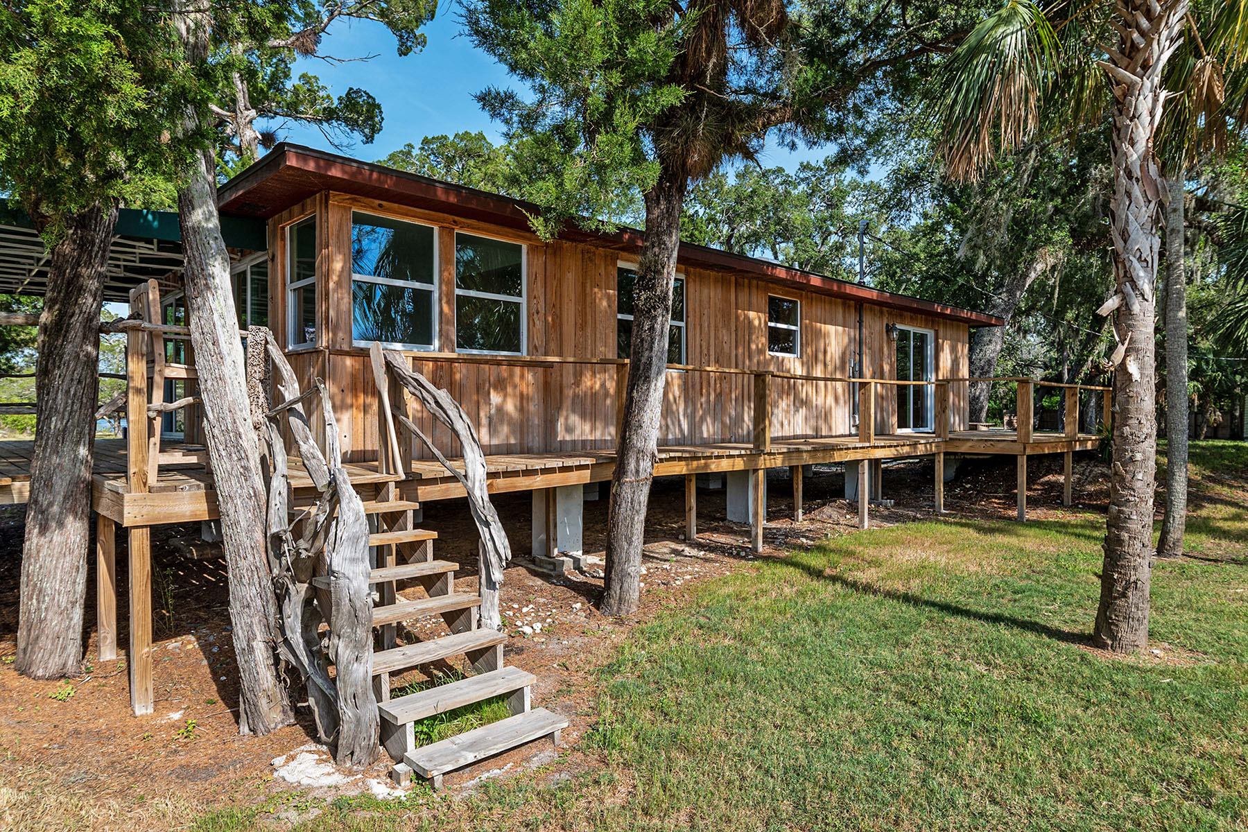  CRYSTAL RIVER - 物件實景