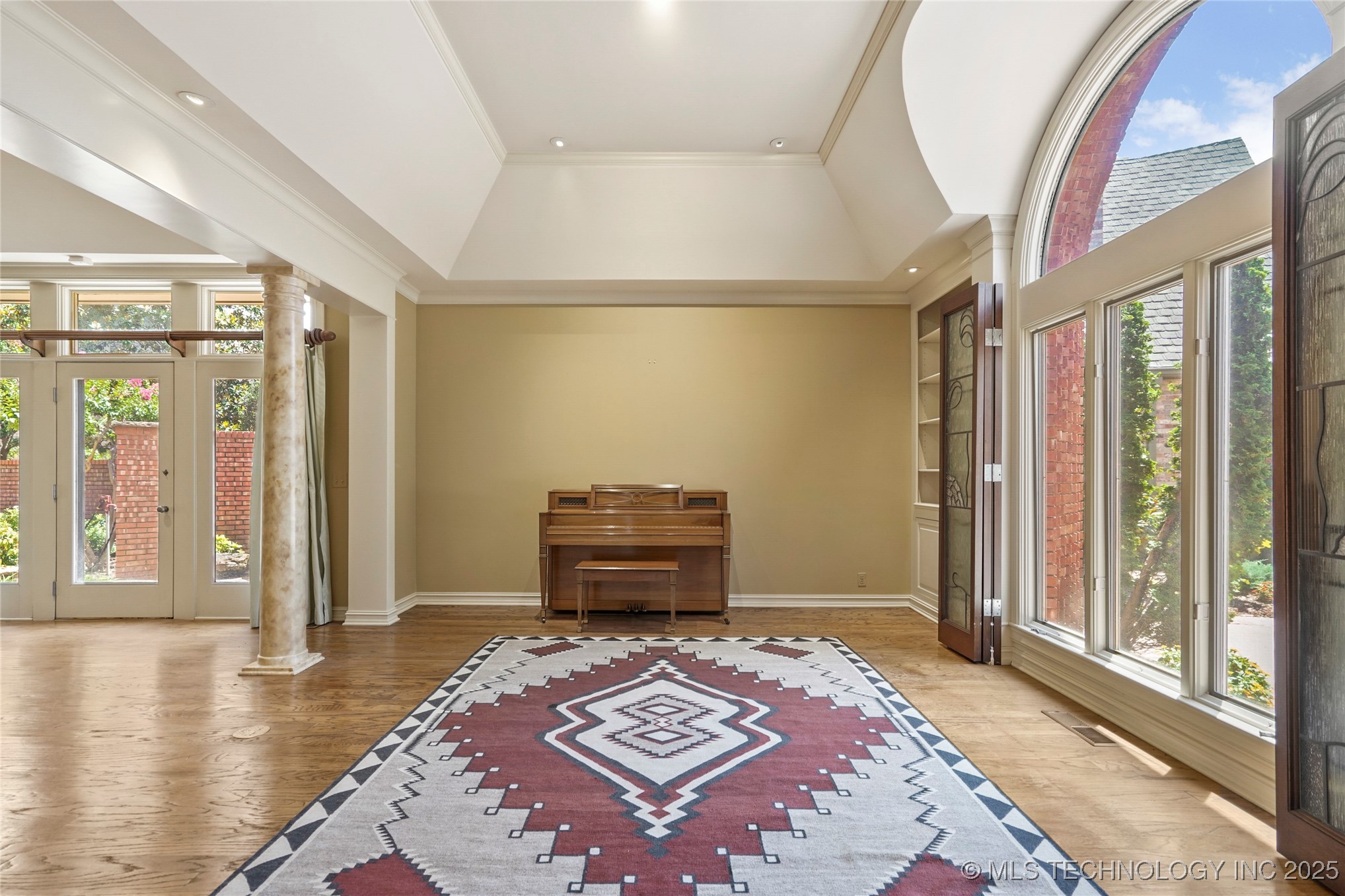 Tulsa, Oklahoma, 74135, United States, 3 Bedrooms Bedrooms, ,4 BathroomsBathrooms,Residential,For Sale,1902130
