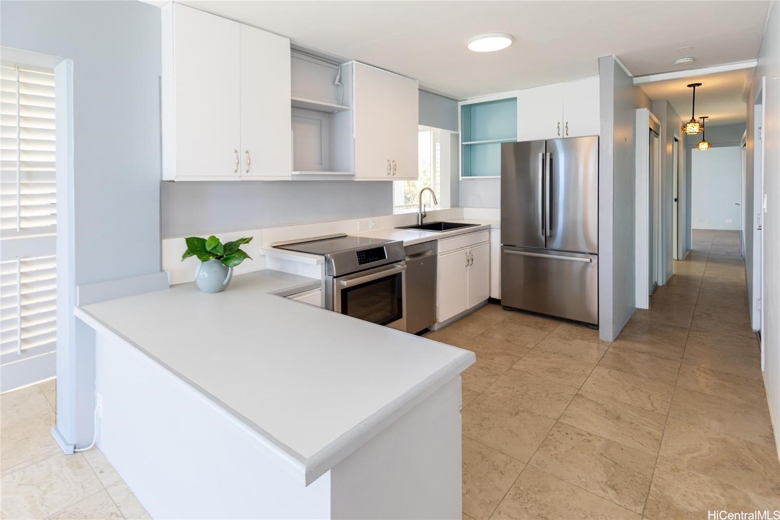 Honolulu, Hawaii, 96815, United States, 2 Bedrooms Bedrooms, ,2 BathroomsBathrooms,Residential,For Sale,1846799