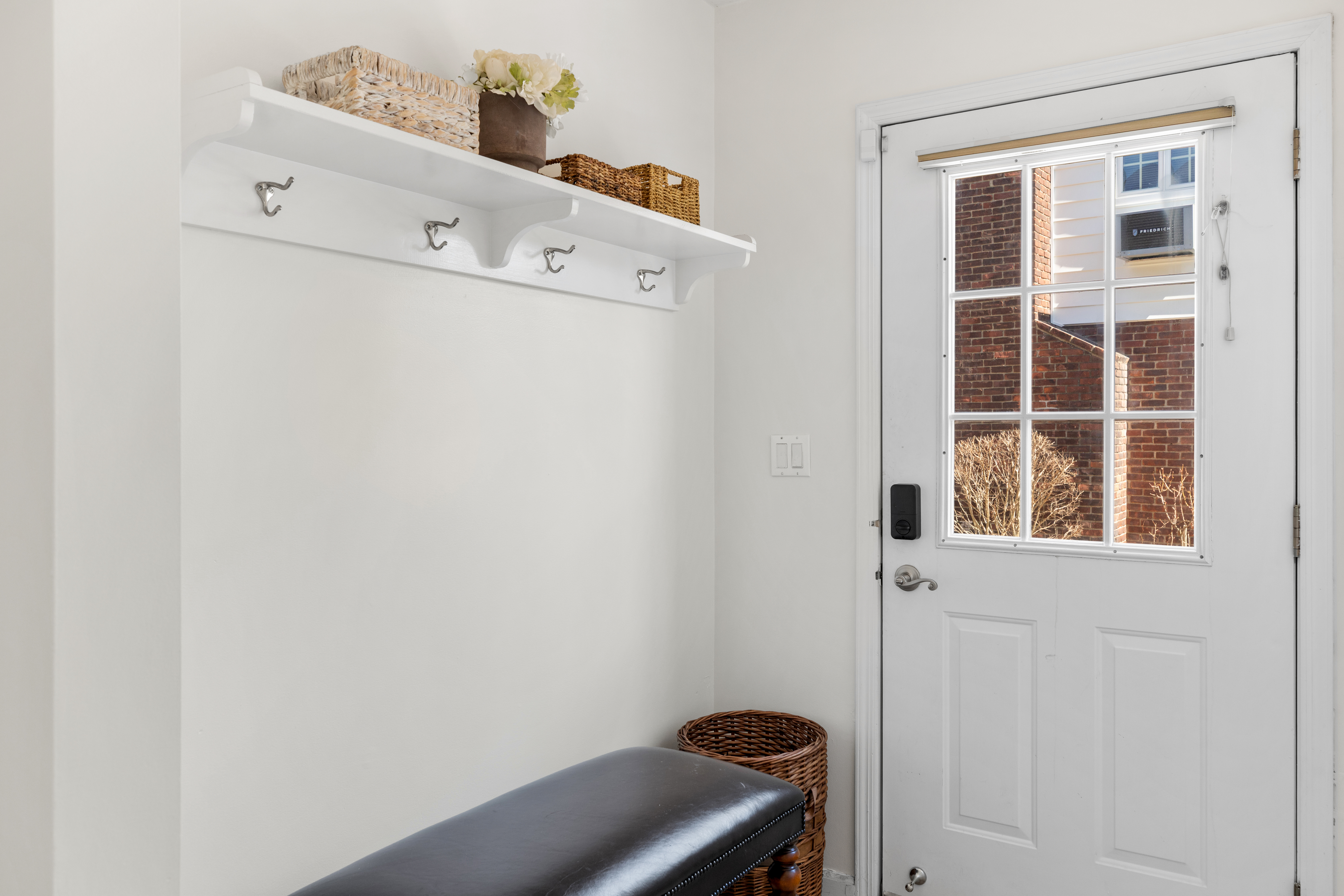  66 Wyatt Road, Garden City, NY, 11530 - 物件實景