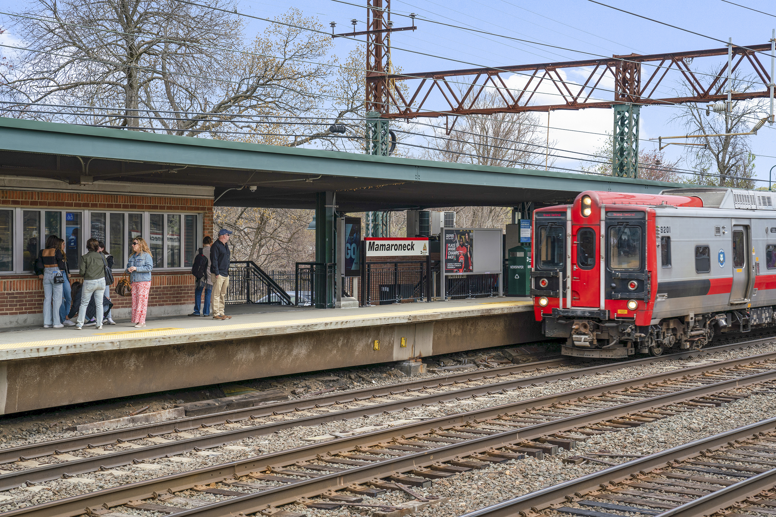  Beautifully Appointed Rye Neck Colonial - 物件實景