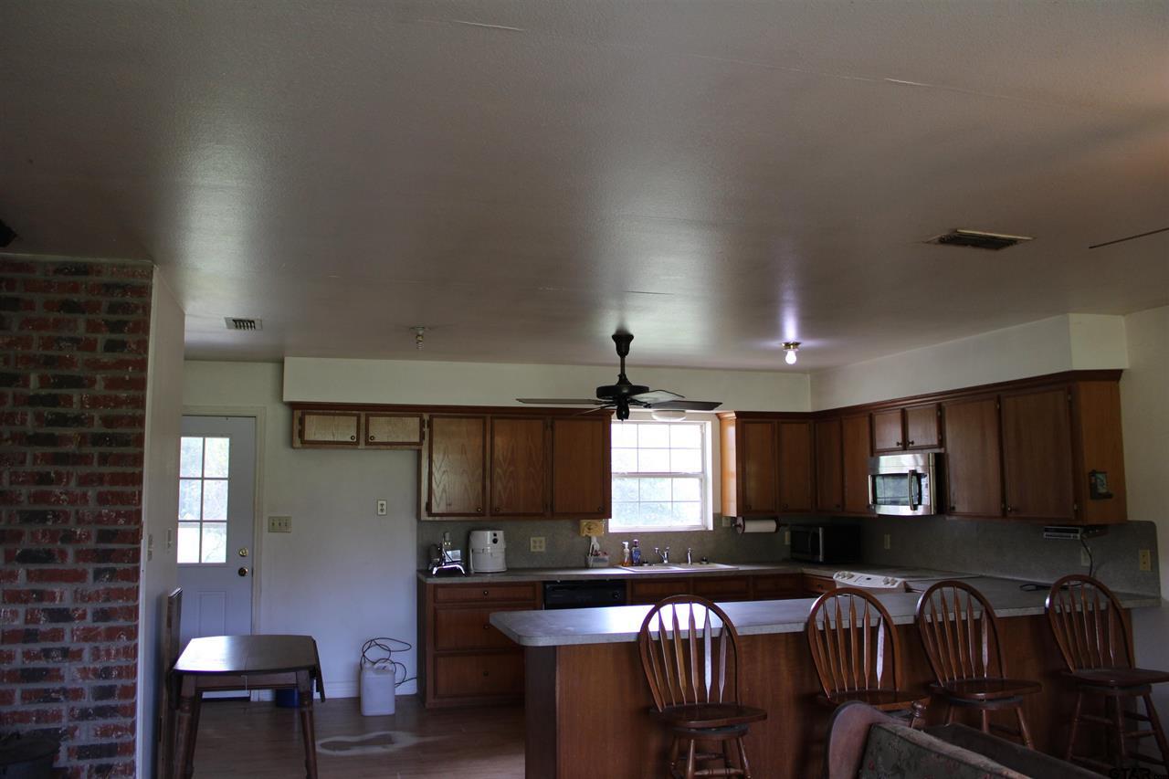 Jacksonville, Texas, 75766, United States, 2 Bedrooms Bedrooms, ,1 BathroomBathrooms,Residential,For Sale,1984164