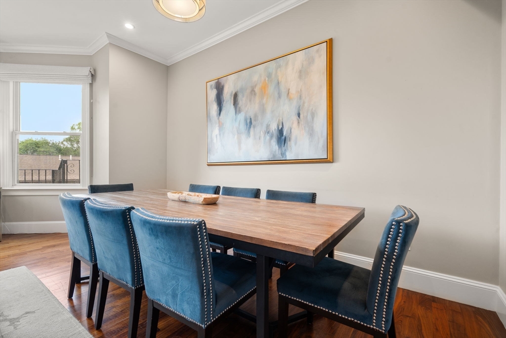 Brookline, Massachusetts, 02445, United States, 4 Bedrooms Bedrooms, ,4 BathroomsBathrooms,Residential,For Sale,1911684