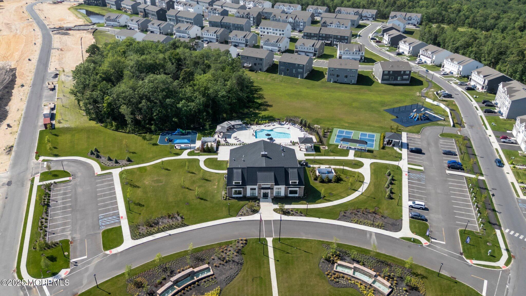 Jackson, New Jersey, 08527, United States, 3 Bedrooms Bedrooms, ,4 BathroomsBathrooms,Residential,For Sale,1979150