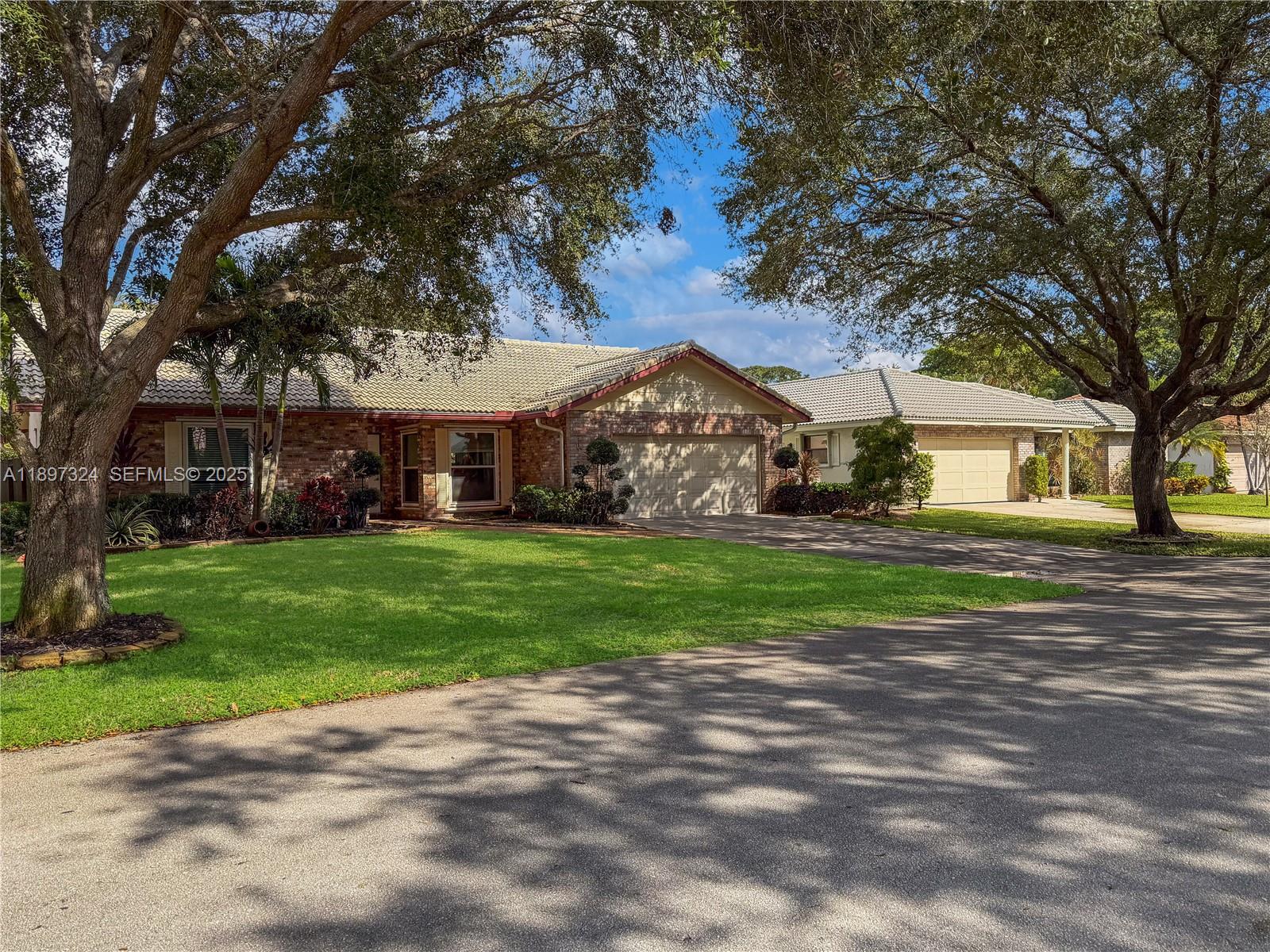 Coral Springs, Florida, 33065, United States, 3 Bedrooms Bedrooms, ,2 BathroomsBathrooms,Residential,For Sale,1993306