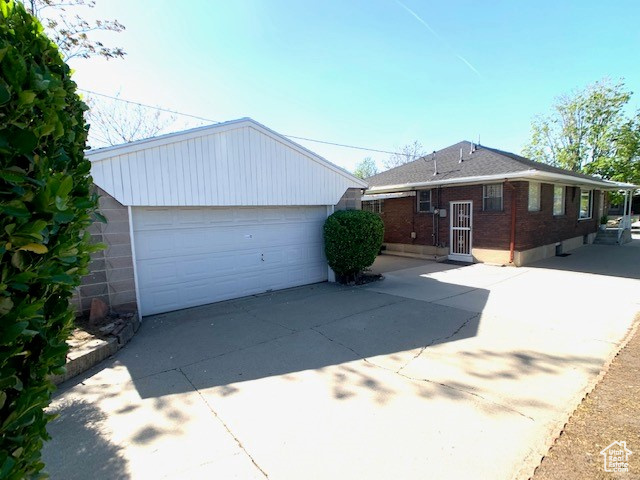 Salt Lake City, Utah, 84105, United States, 5 Bedrooms Bedrooms, ,1 BathroomBathrooms,Residential,For Sale,1958258