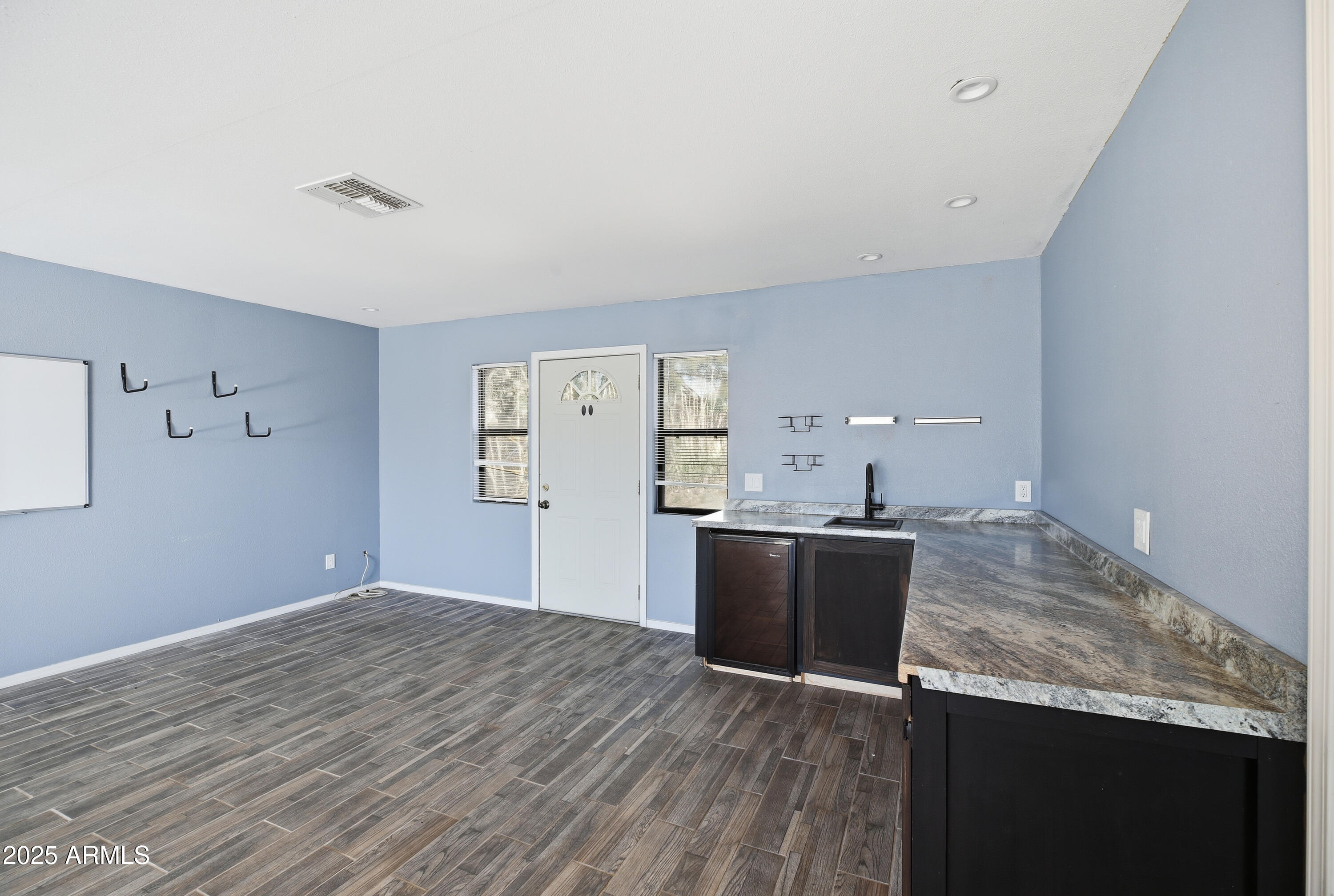 Cottonwood, Arizona, 86326, United States, 3 Bedrooms Bedrooms, ,2 BathroomsBathrooms,Residential,For Sale,1991940