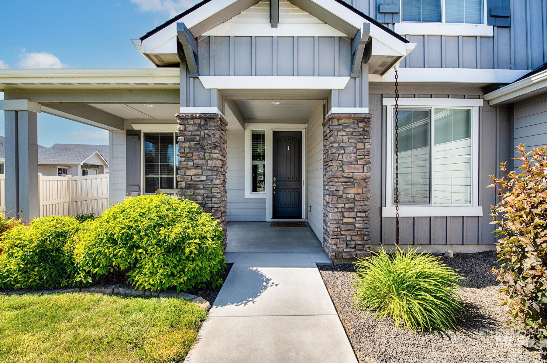 Kuna, Idaho, 83634, United States, 5 Bedrooms Bedrooms, ,4 BathroomsBathrooms,Residential,For Sale,1848716