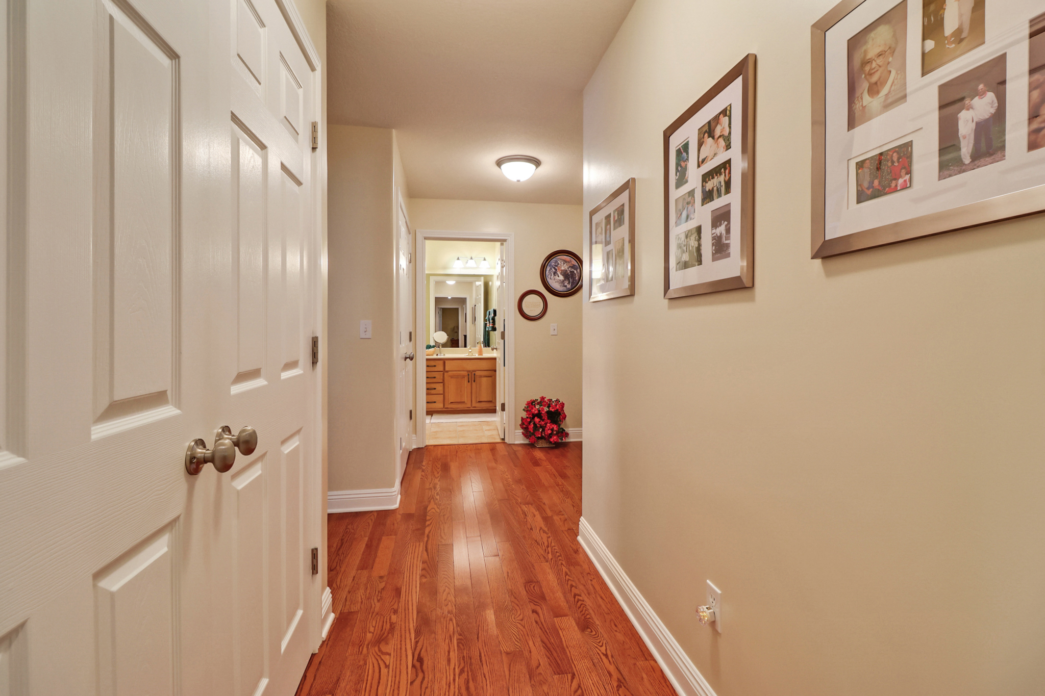 Fairfield Glade, Tennessee, 38558, United States, 3 Bedrooms Bedrooms, ,2 BathroomsBathrooms,Residential,For Sale,1945006