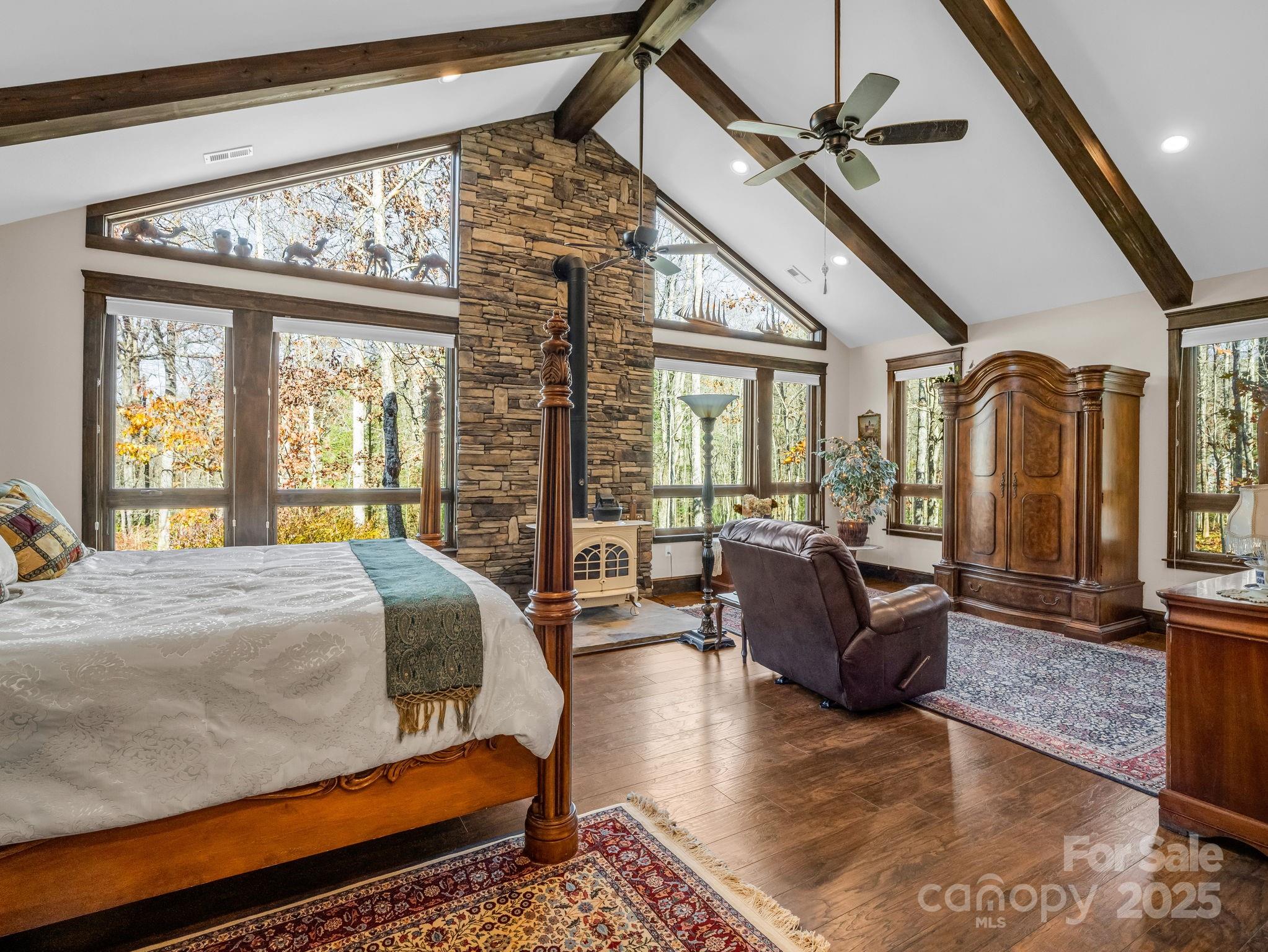 Saluda, North Carolina, 28773, United States, 3 Bedrooms Bedrooms, ,4 BathroomsBathrooms,Residential,For Sale,2002450