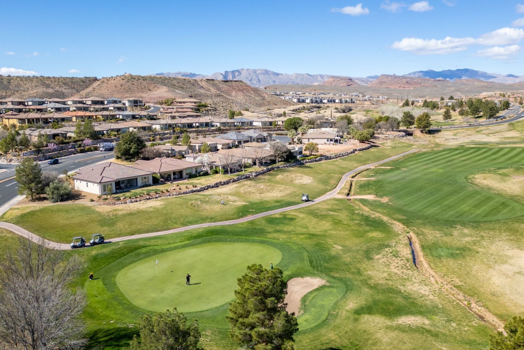  Former Model Home in Sunbrook community sits directly on golf course with Views - 物件實景