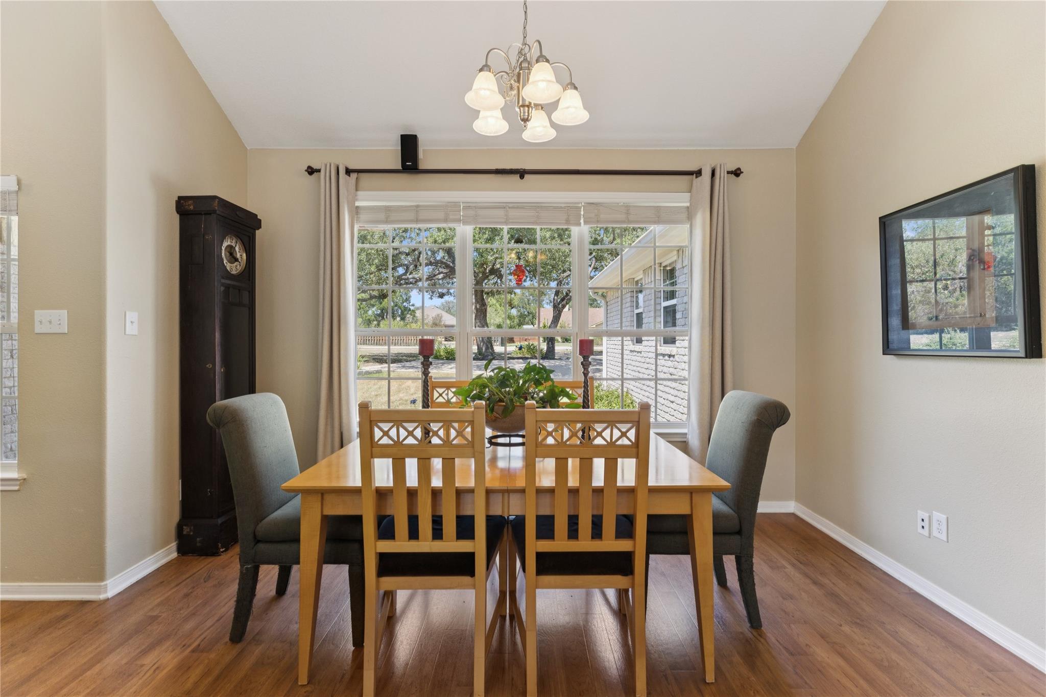 Austin, Texas, 78734, United States, 4 Bedrooms Bedrooms, ,2 BathroomsBathrooms,Residential,For Sale,1982359