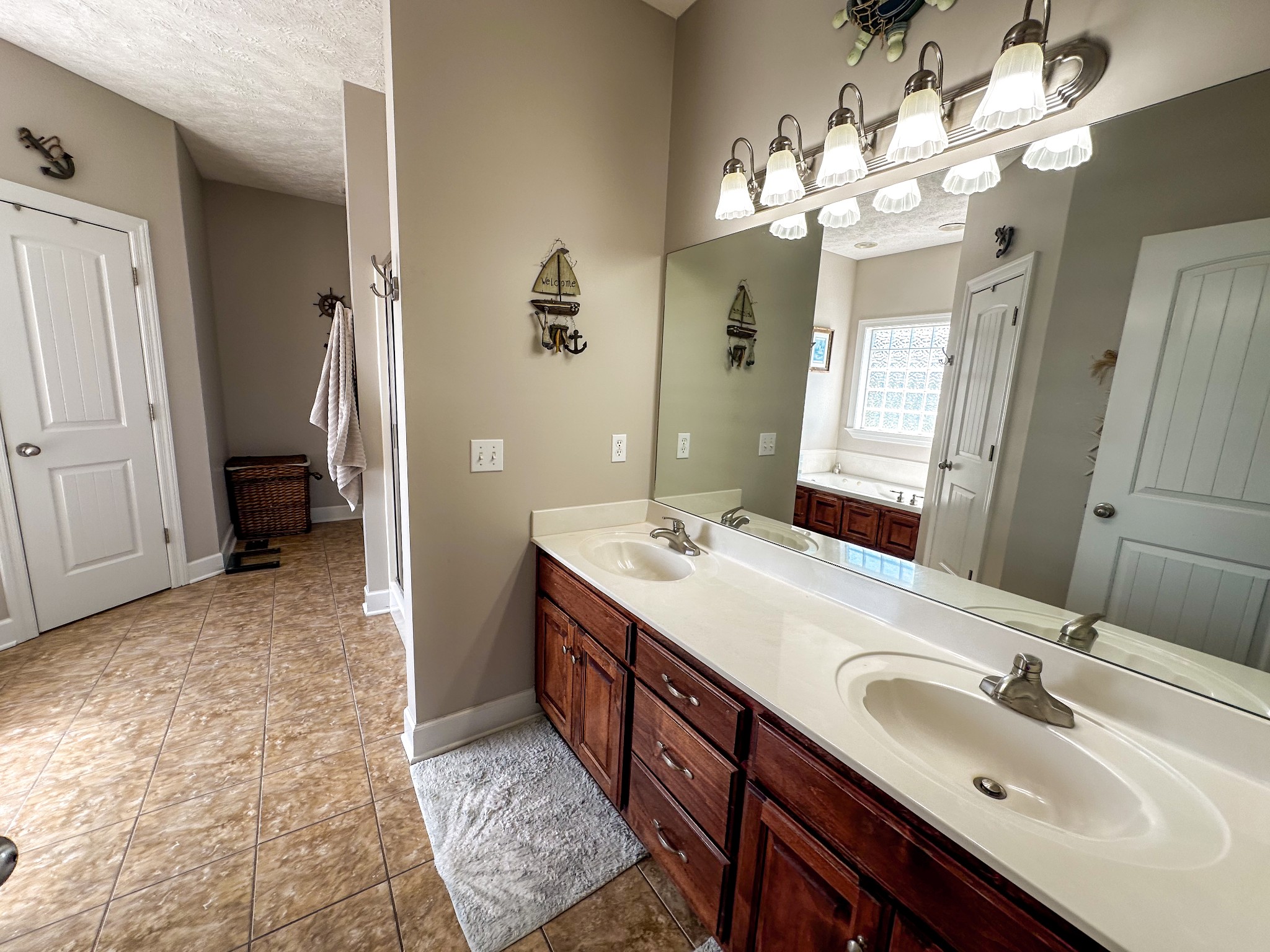  98 Aberdeen Ave, Hillsboro, TN, 37342 - 物件實景