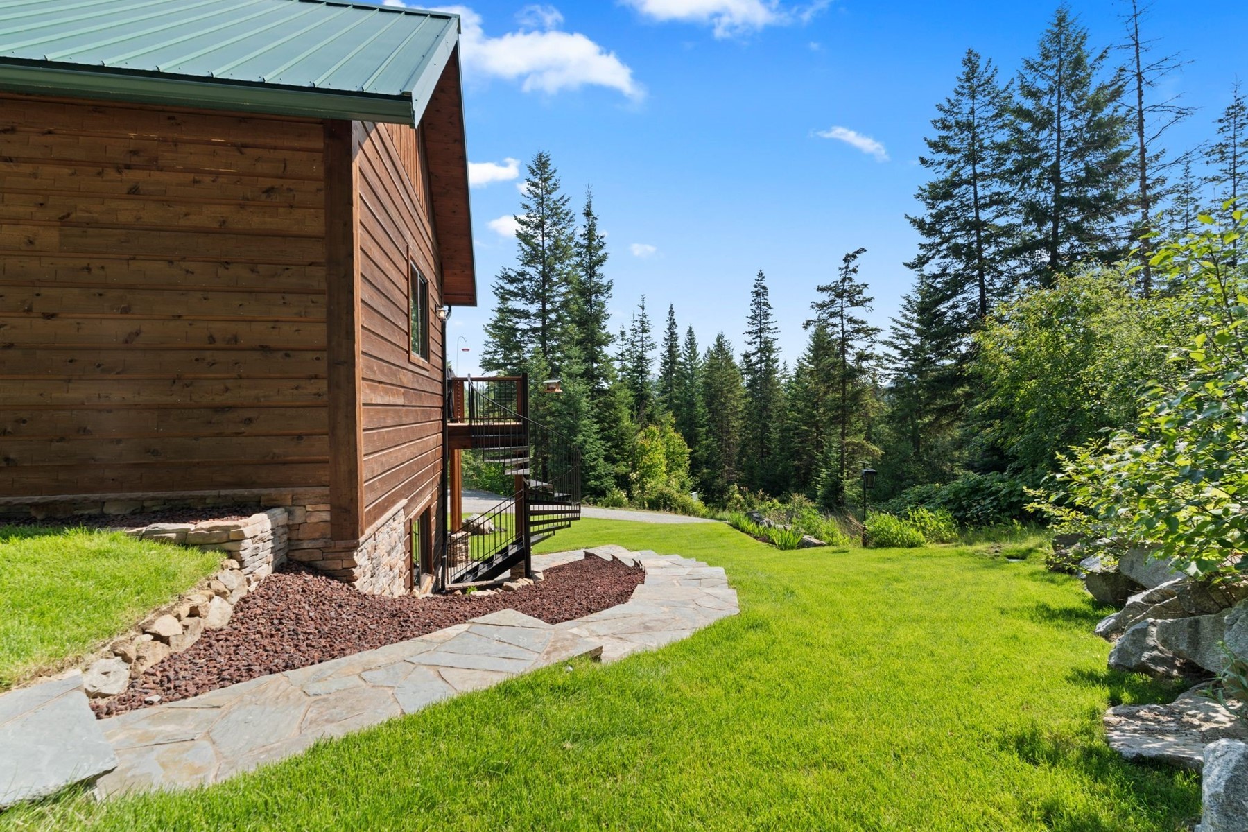  Green Home & apartment on 30 Acres - 物件實景