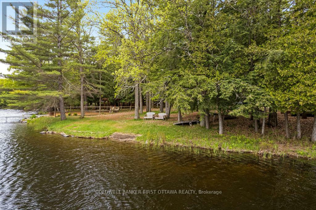 FRONTENAC (FRONTENAC NORTH), Ontario, K0H 2R0, CA, 3 Bedrooms Bedrooms, ,2 BathroomsBathrooms,Residential,For Sale,1866514