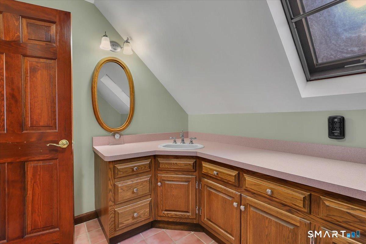 Southington, Connecticut, 06489, United States, 4 Bedrooms Bedrooms, ,3 BathroomsBathrooms,Residential,For Sale,2013788