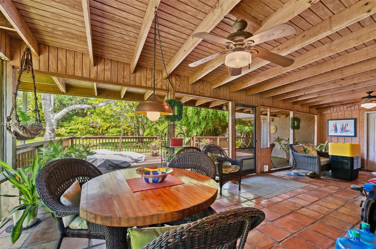 Pinecrest, Florida, 33156, United States, 2 Bedrooms Bedrooms, ,2 BathroomsBathrooms,Residential,For Sale,1885359