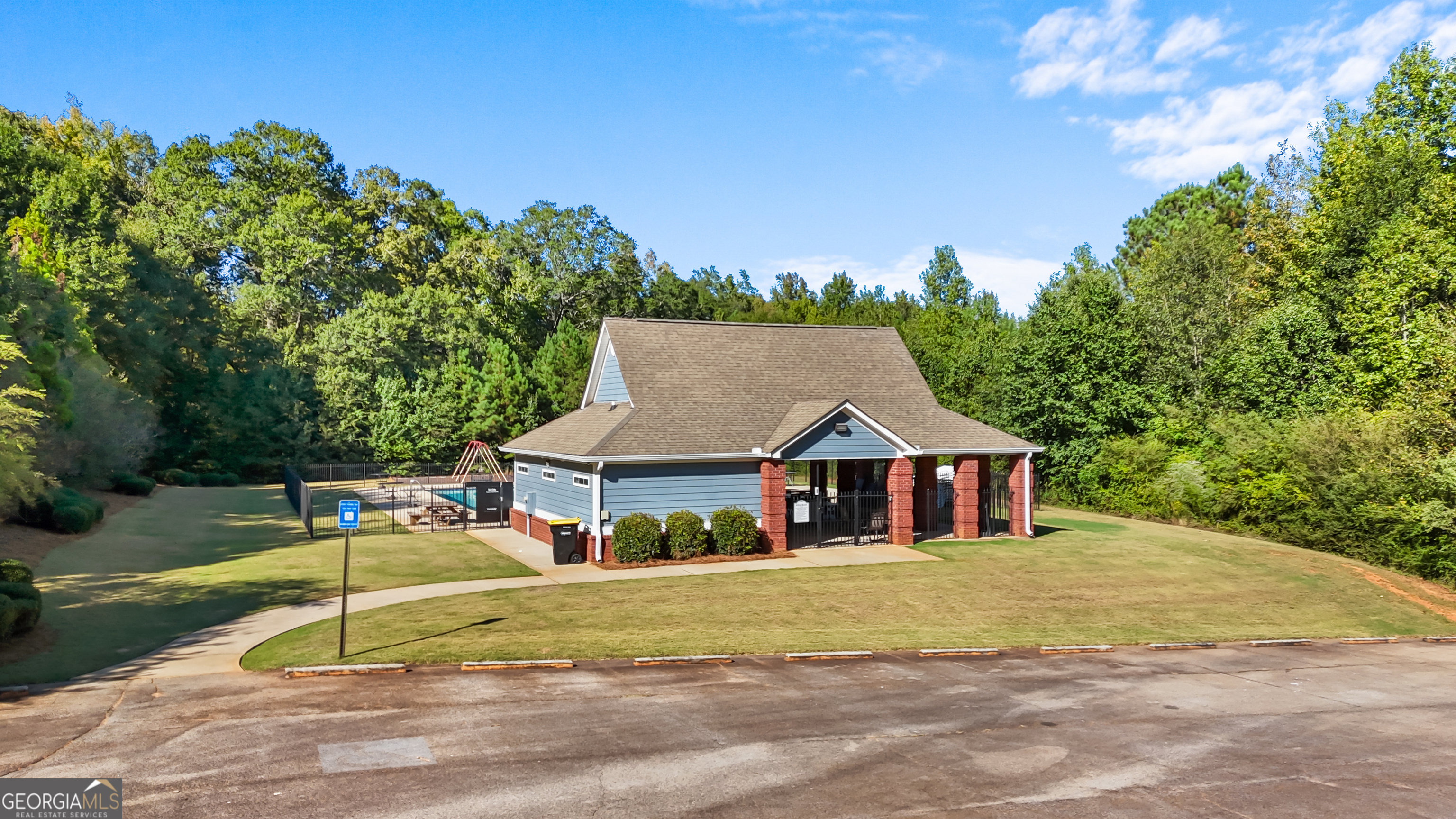 Williamson, Georgia, 30292, United States, 5 Bedrooms Bedrooms, ,4 BathroomsBathrooms,Residential,For Sale,1981614