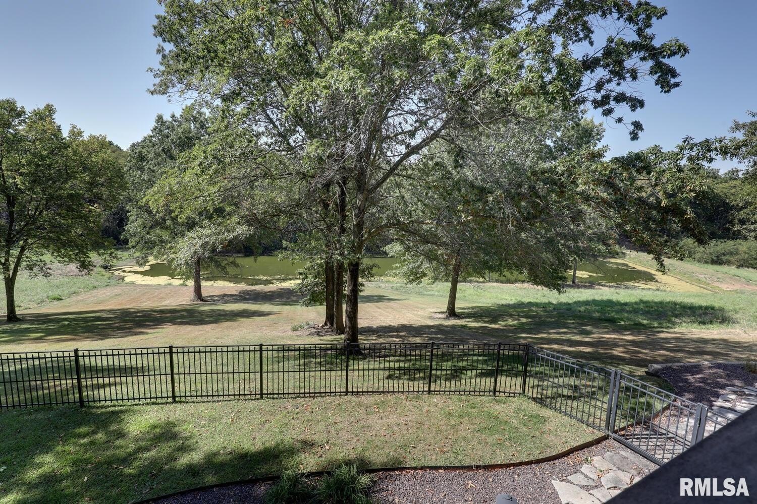 Macomb, Illinois, 61455, United States, 6 Bedrooms Bedrooms, ,5 BathroomsBathrooms,Residential,For Sale,1982236