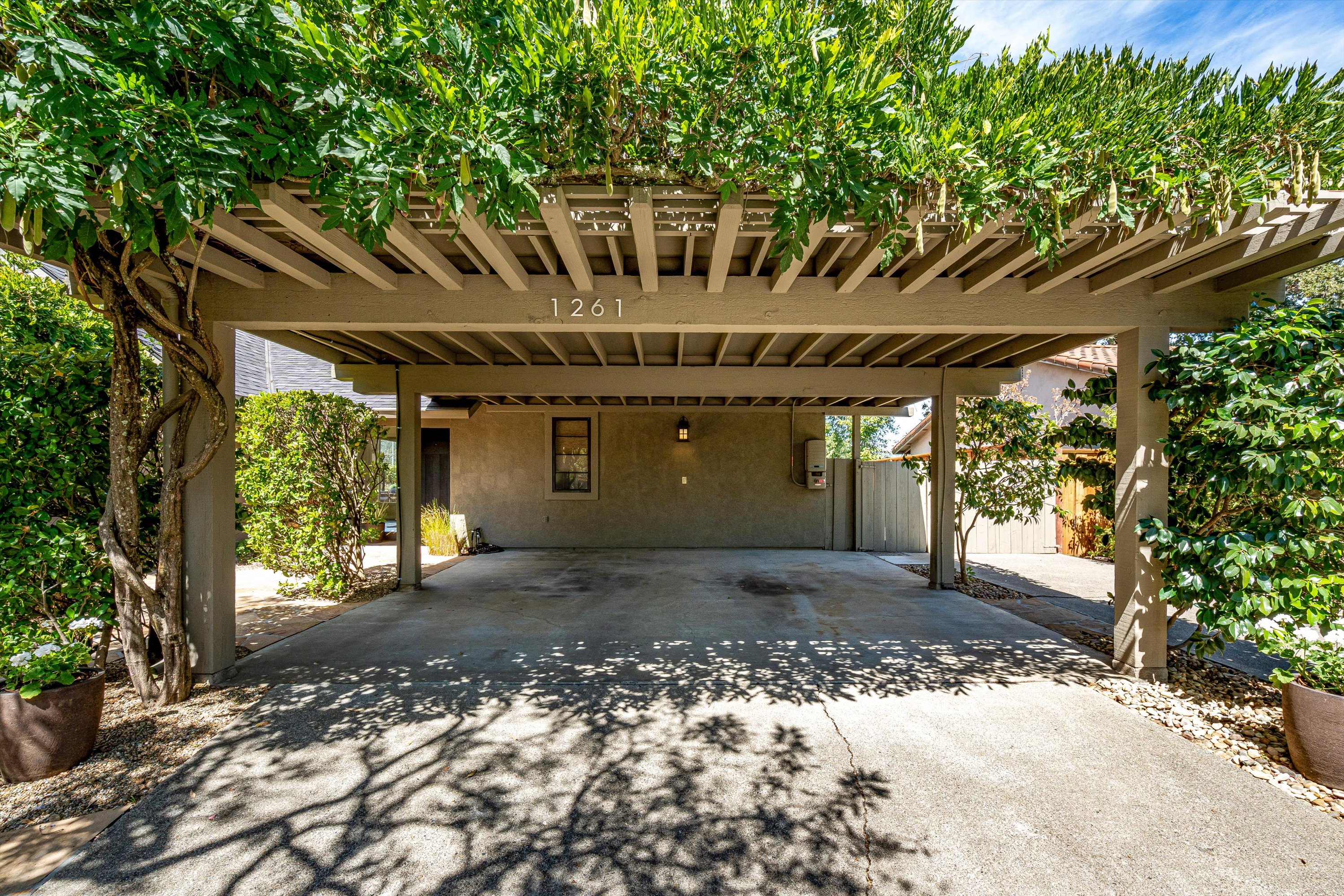  1261 Spring Brook Ct - 物件實景