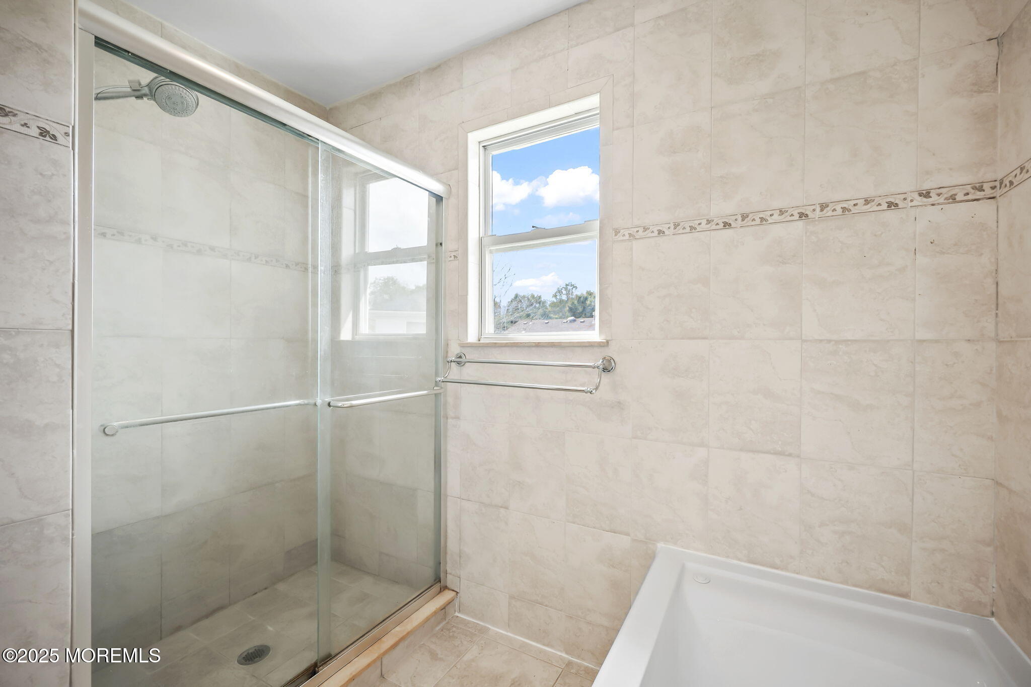 Marlboro, New Jersey, 07746, United States, 4 Bedrooms Bedrooms, ,3 BathroomsBathrooms,Residential,For Sale,1975668