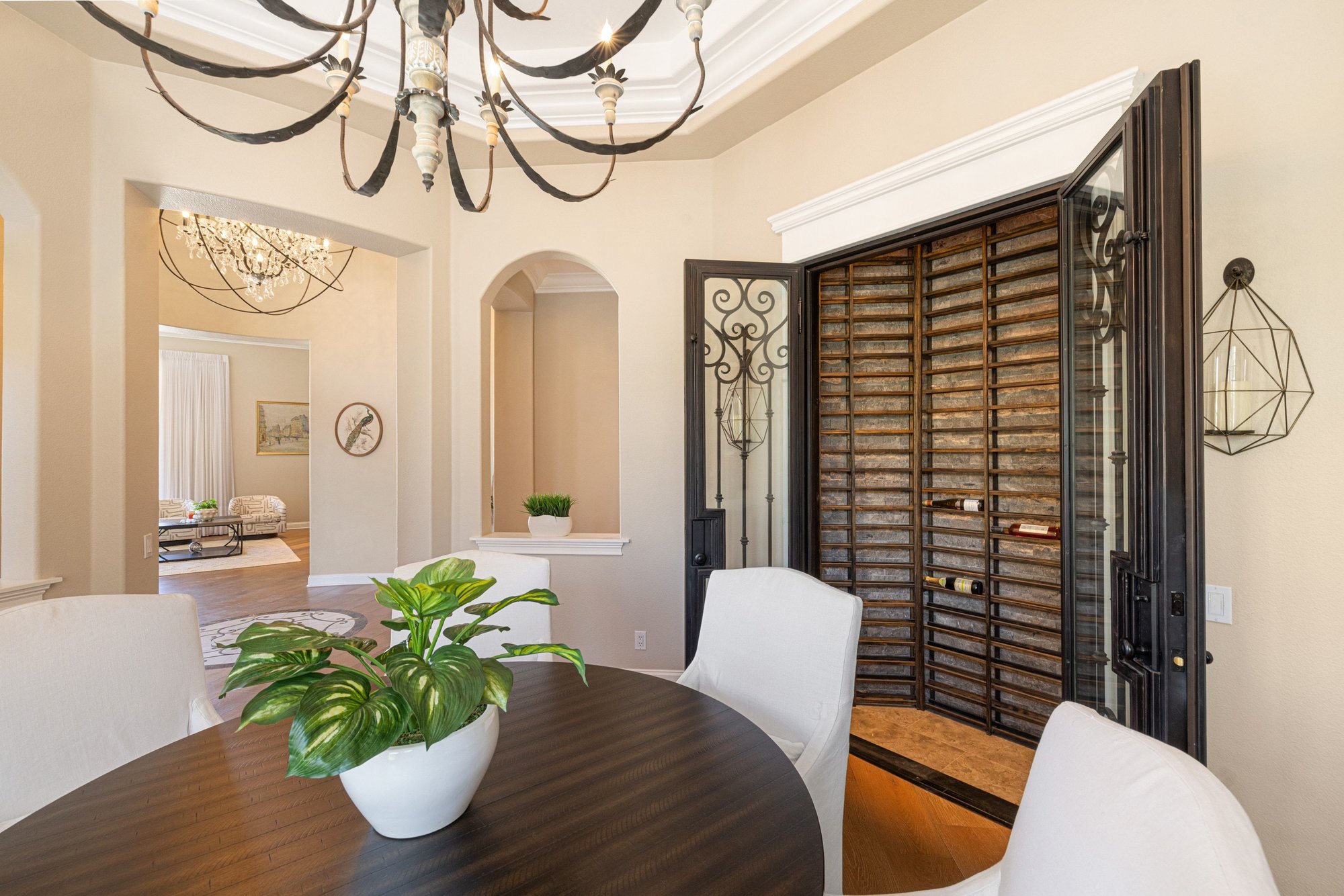 Golf Course Living With Designer Touches - 物件實景