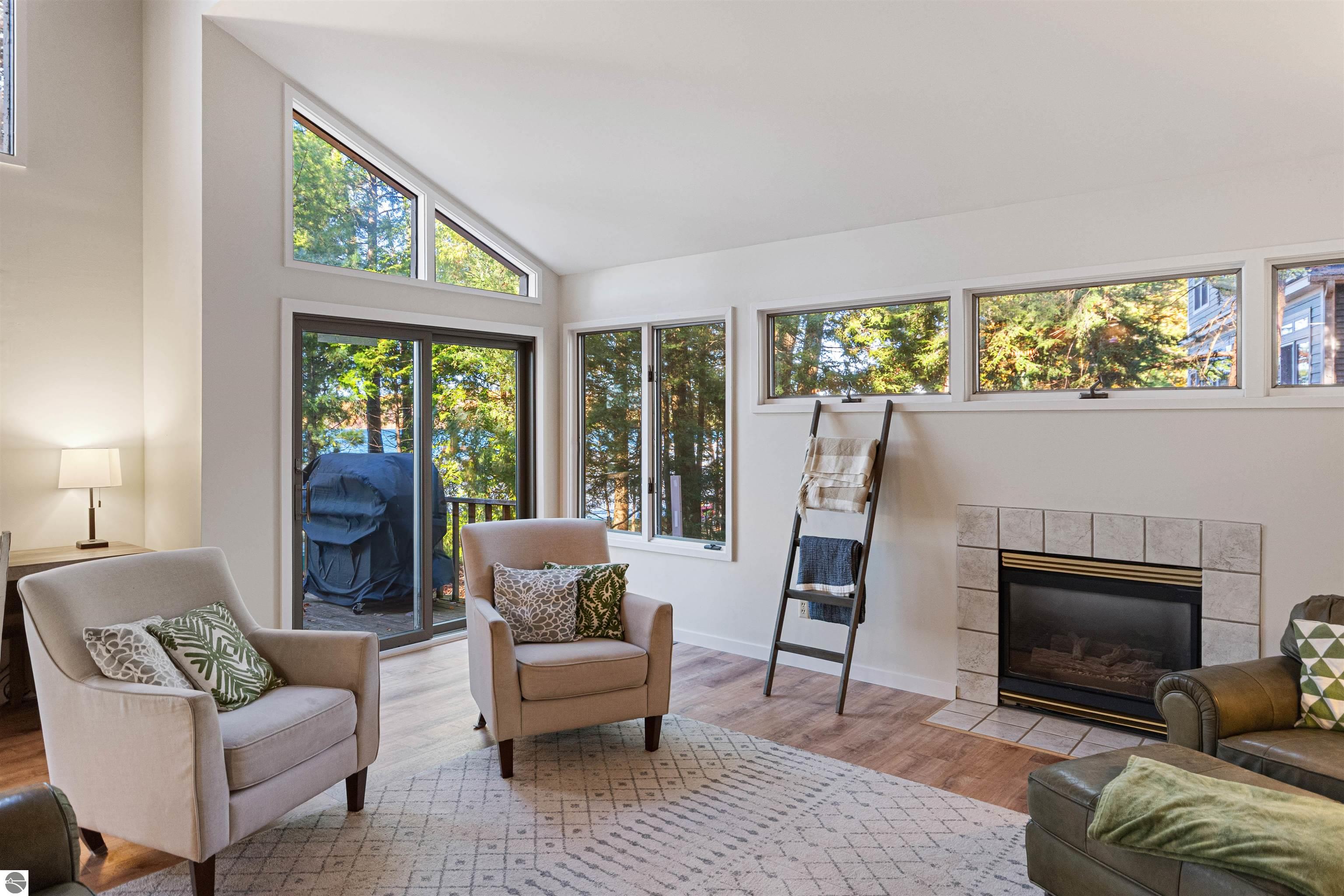 Traverse City, Michigan, 49685, United States, 3 Bedrooms Bedrooms, ,3 BathroomsBathrooms,Residential,For Sale,1988972