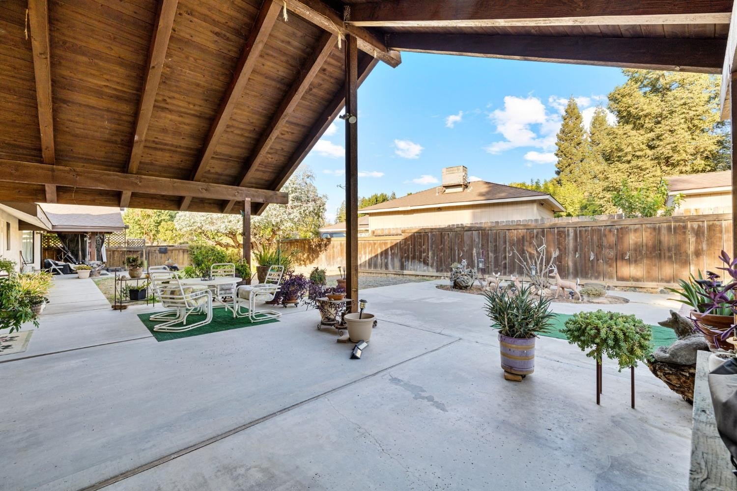 Madera, California, 93638, United States, 4 Bedrooms Bedrooms, ,3 BathroomsBathrooms,Residential,For Sale,1982625