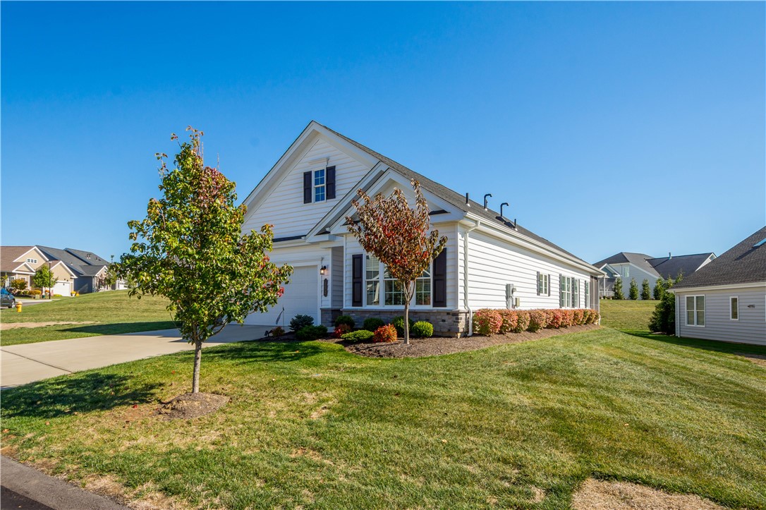 Canonsburg, Pennsylvania, 15317, United States, 2 Bedrooms Bedrooms, ,2 BathroomsBathrooms,Residential,For Sale,2008615