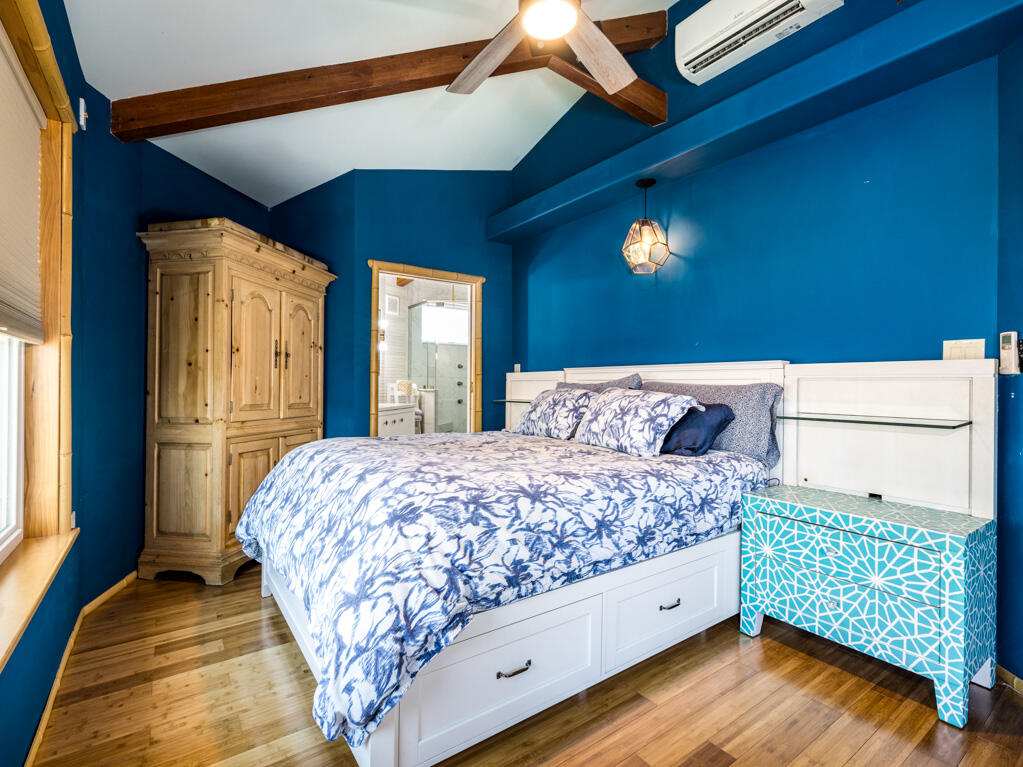 Big Coppitt, Florida, 33040, United States, 2 Bedrooms Bedrooms, ,2 BathroomsBathrooms,Residential,For Sale,1990333