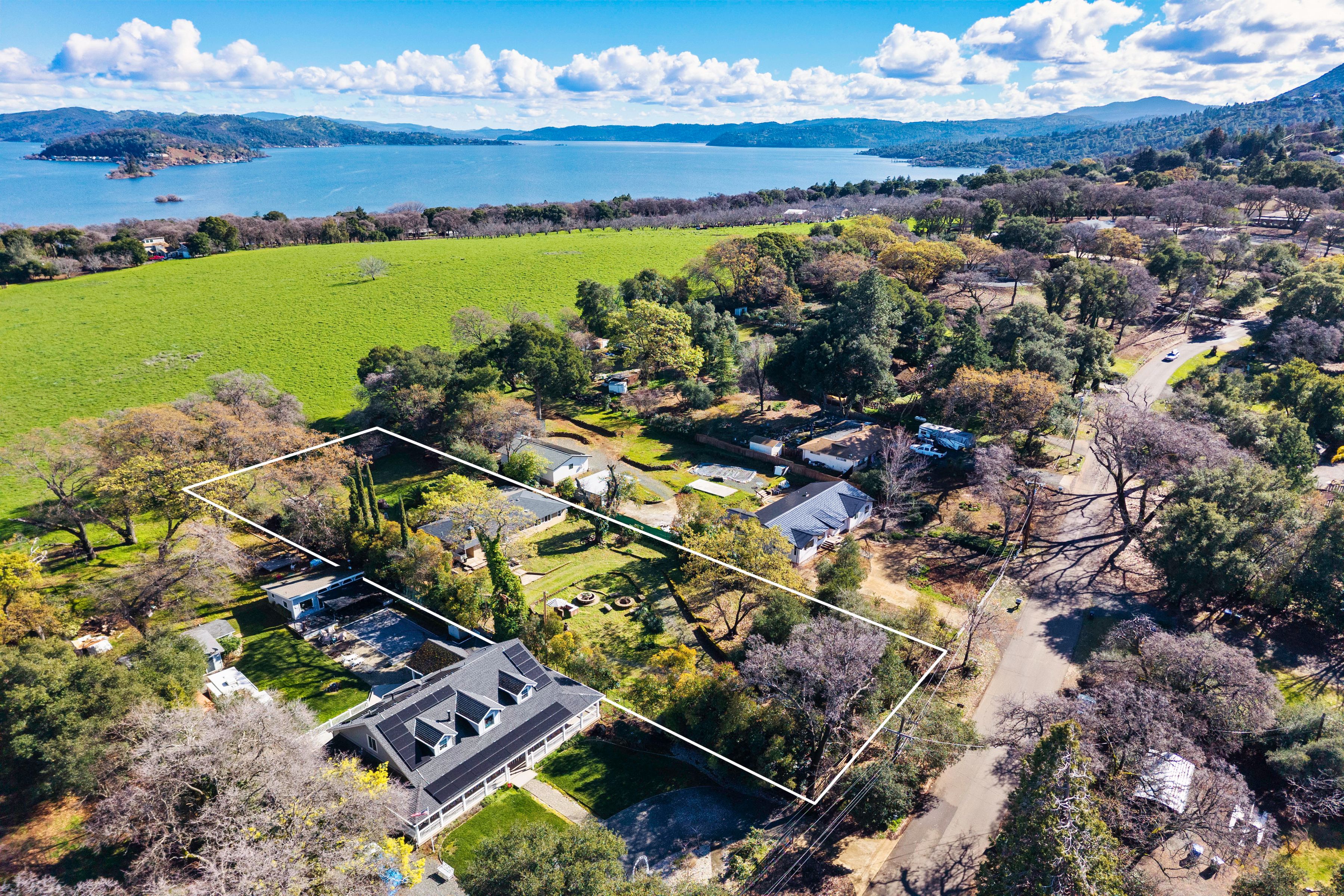  1870 Westlake Drive - 物件實景