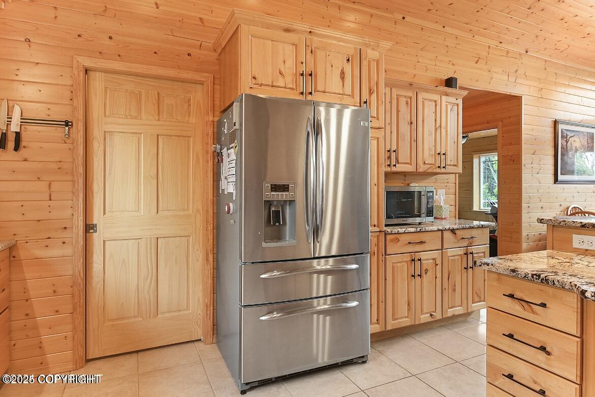 Soldotna, Alaska, 99669, United States, 6 Bedrooms Bedrooms, ,3 BathroomsBathrooms,Residential,For Sale,1984218