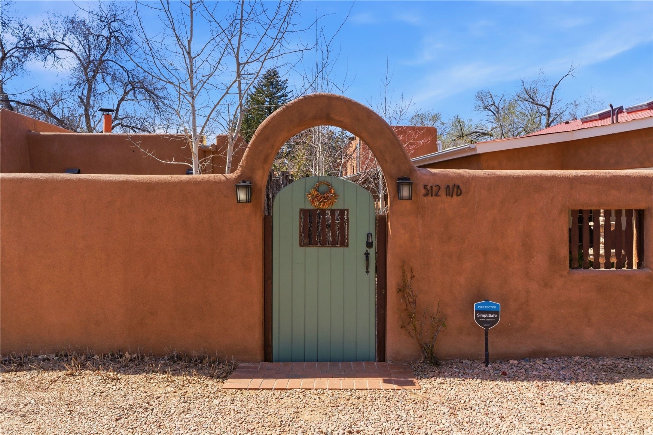  512 A/B Acequia Madre - 物件實景