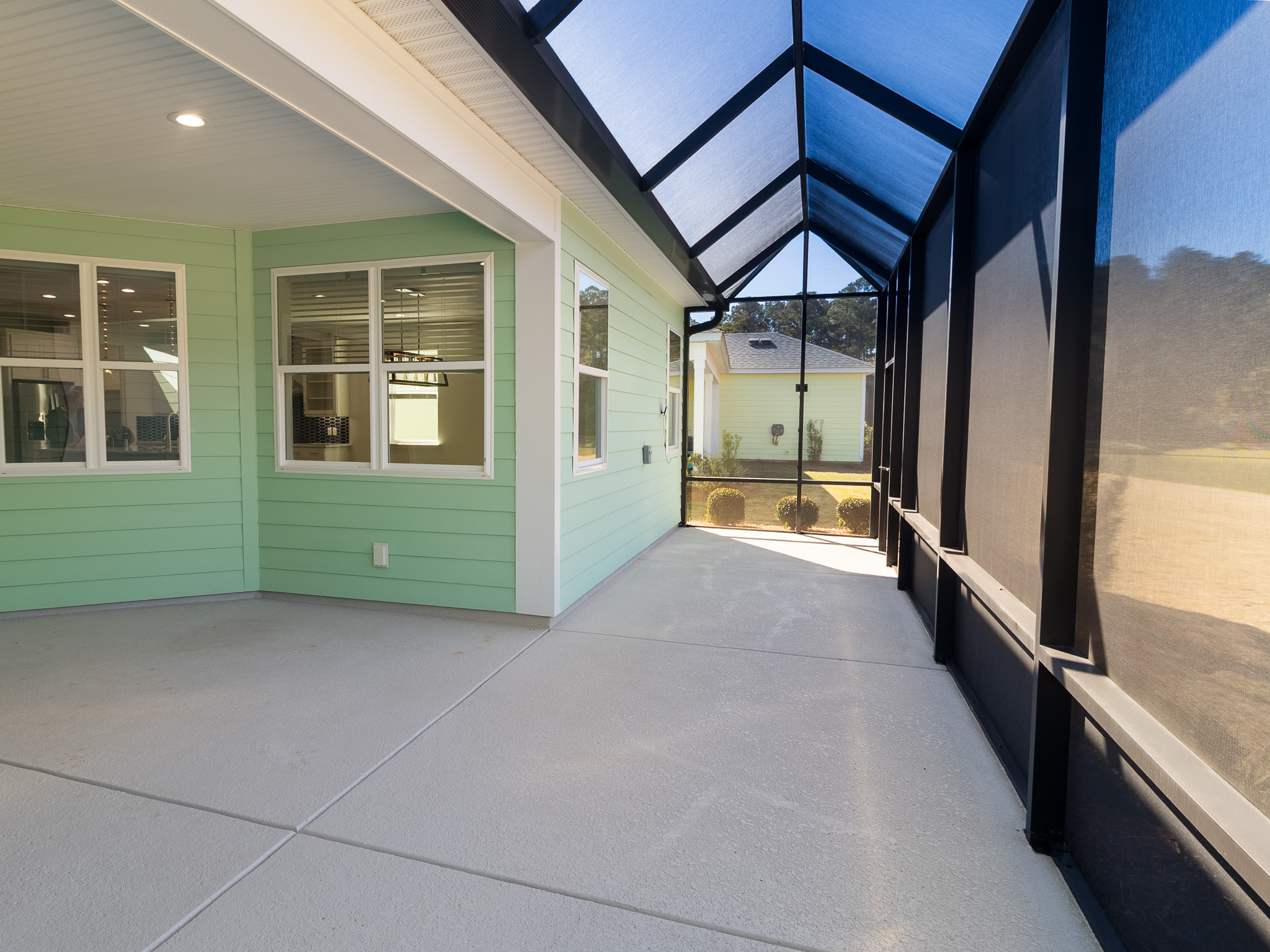 Hardeeville, South Carolina, 29927, United States, 3 Bedrooms Bedrooms, ,4 BathroomsBathrooms,Residential,For Sale,1992375