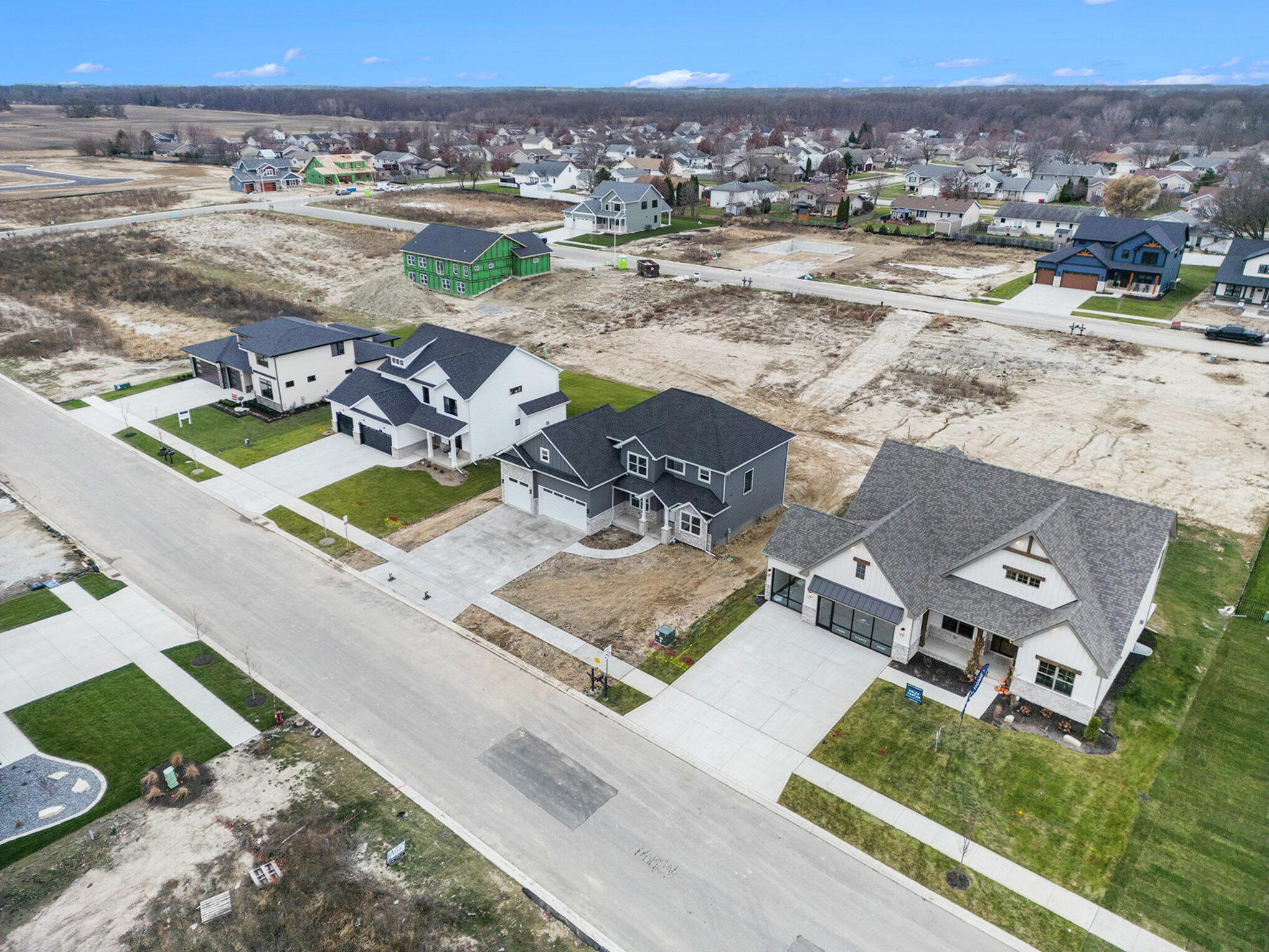 Cedar Lake, Indiana, 46303, United States, 4 Bedrooms Bedrooms, ,3 BathroomsBathrooms,Residential,For Sale,1999304