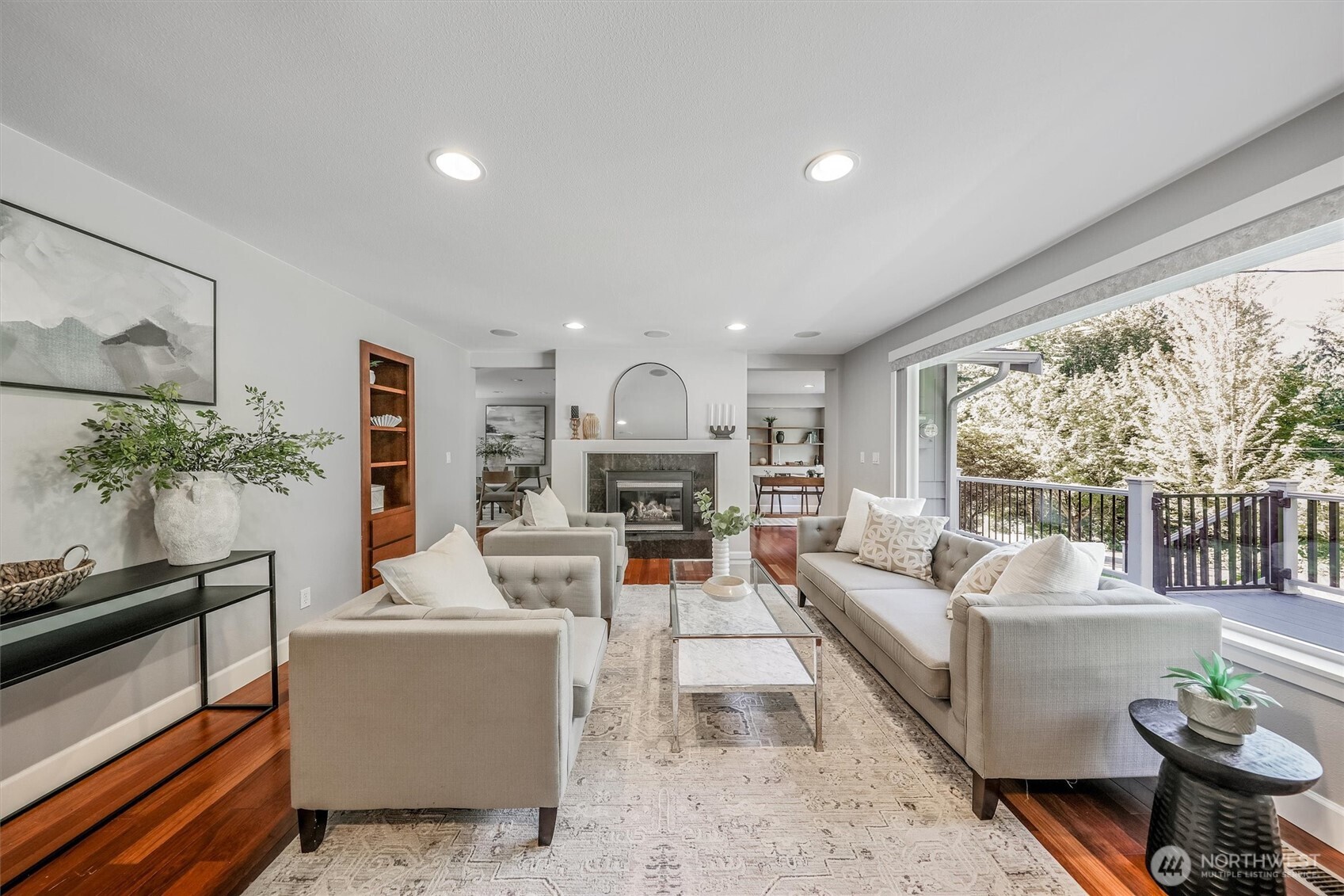 Sammamish, Washington, 98074, United States, 4 Bedrooms Bedrooms, ,1 BathroomBathrooms,Residential,For Sale,1914208