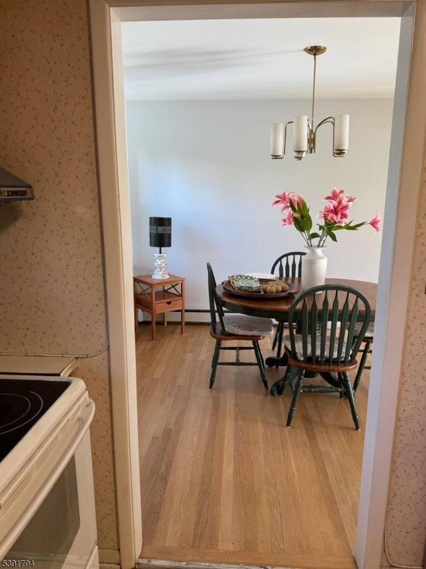 Nutley Twp., New Jersey, 07110, United States, 2 Bedrooms Bedrooms, ,1 BathroomBathrooms,Residential,For Sale,1980042