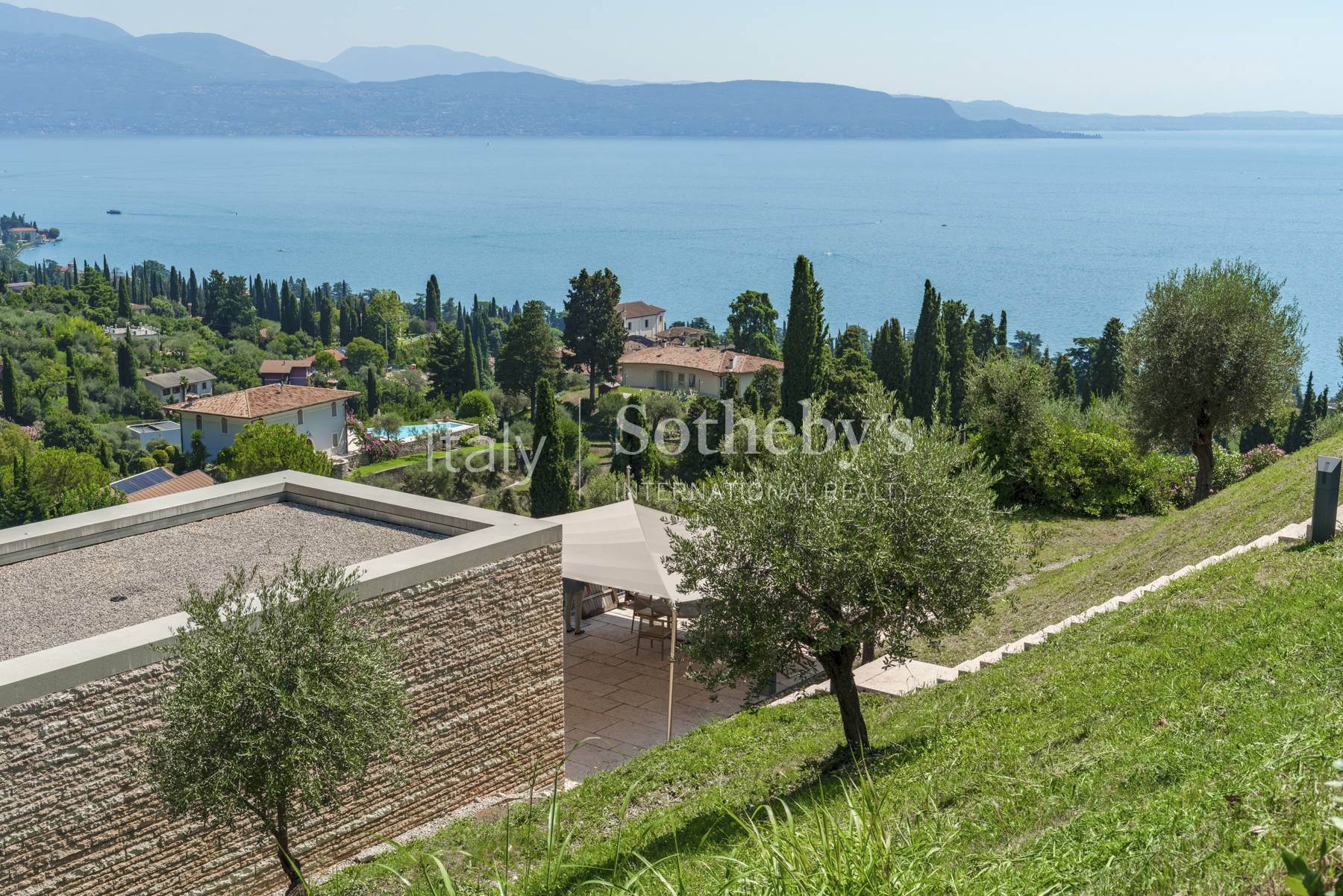  Lake view villa designed by David Chipperfield - 物件實景