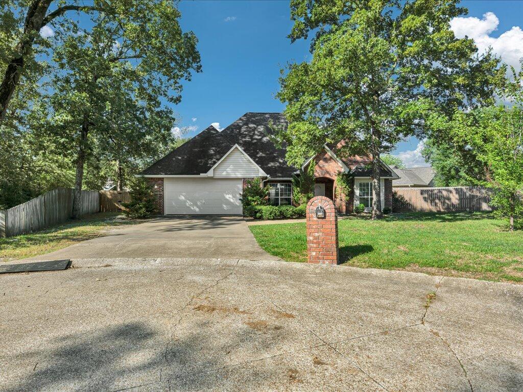 Remington Pl, Lufkin, TX 75904